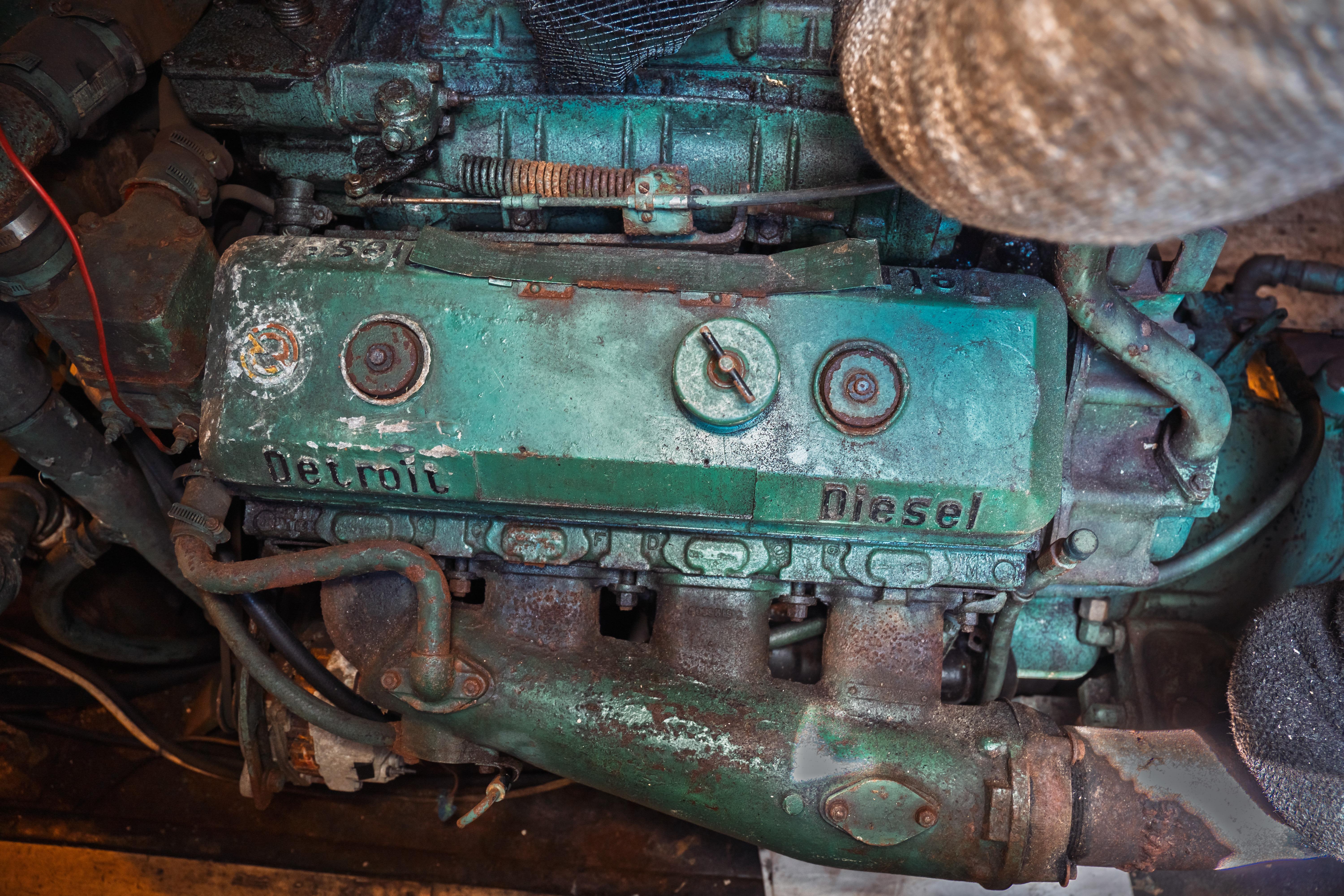 1977 Custom 43 Trawler Trawlers