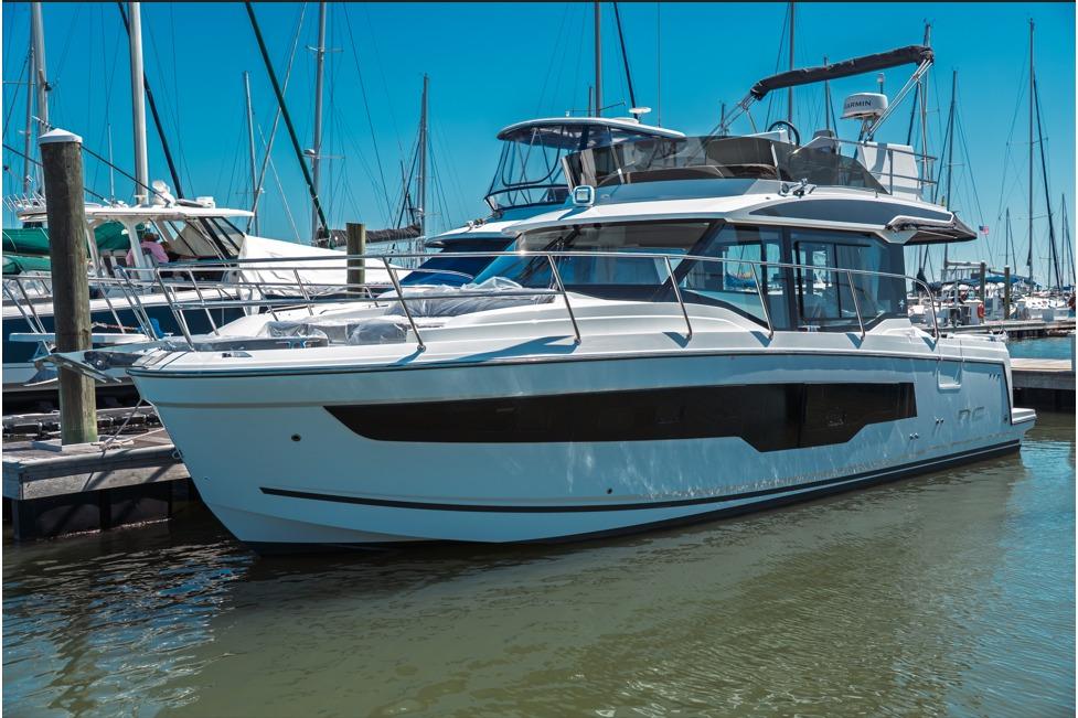 2026 Jeanneau NC 1095 Fly Series 2 Boat