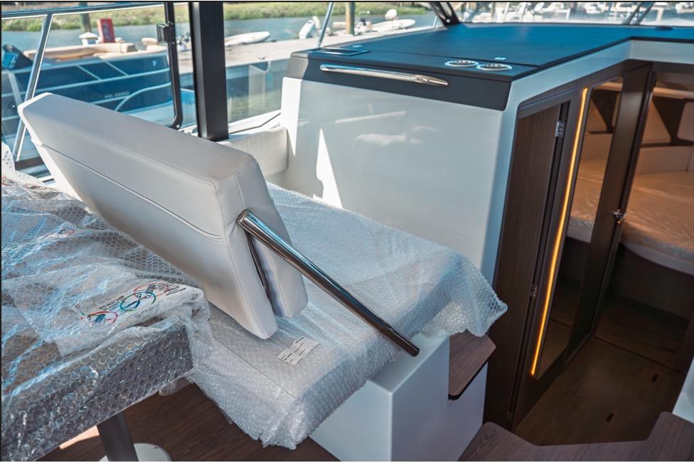 2026 Jeanneau NC 1095 Fly Series 2 Boat