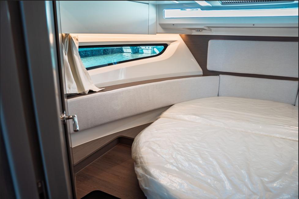 2026 Jeanneau NC 1095 Fly Series 2 Boat