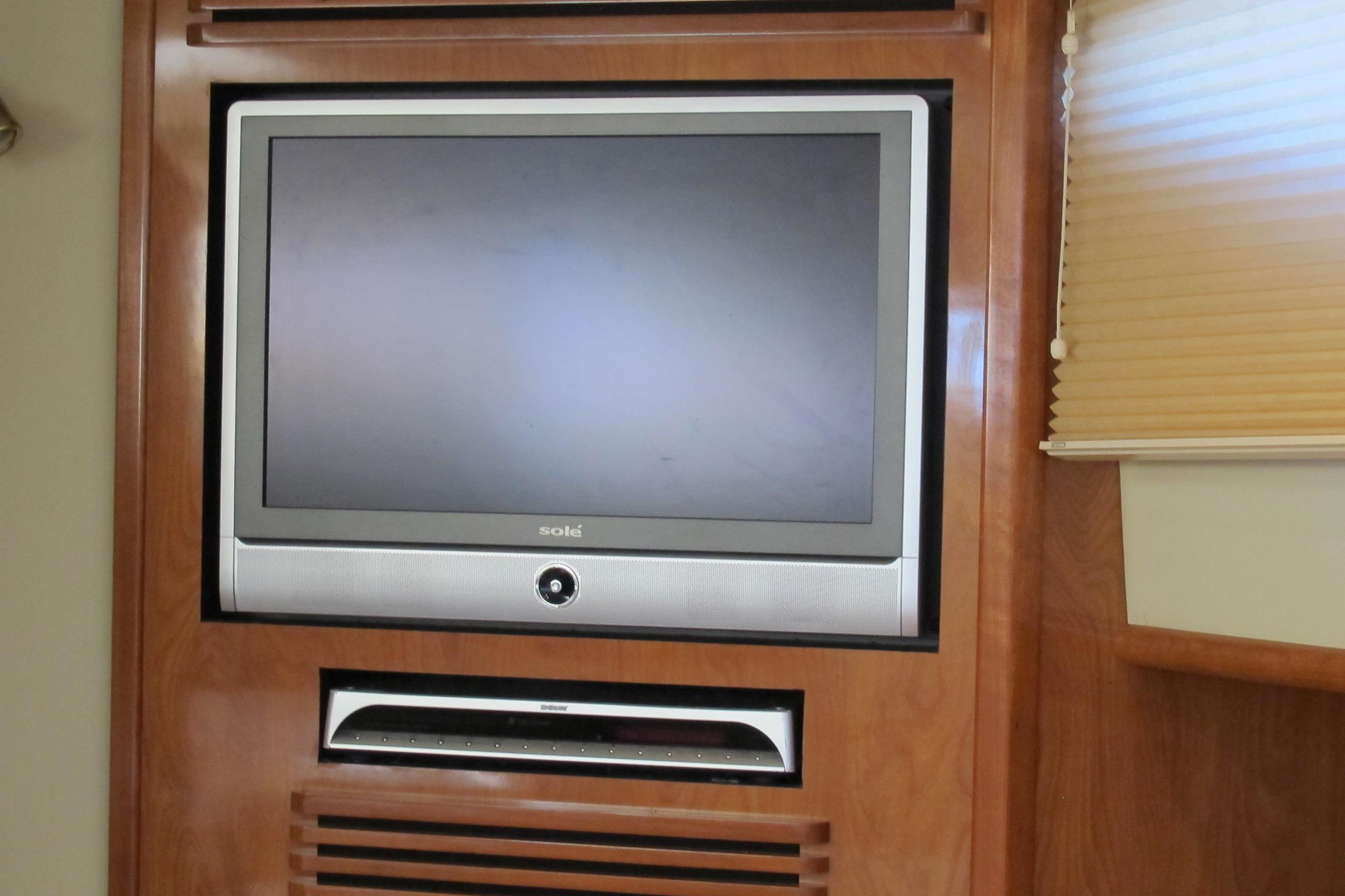 2006 Cruisers Yachts 385 Motoryacht Motor Yachts