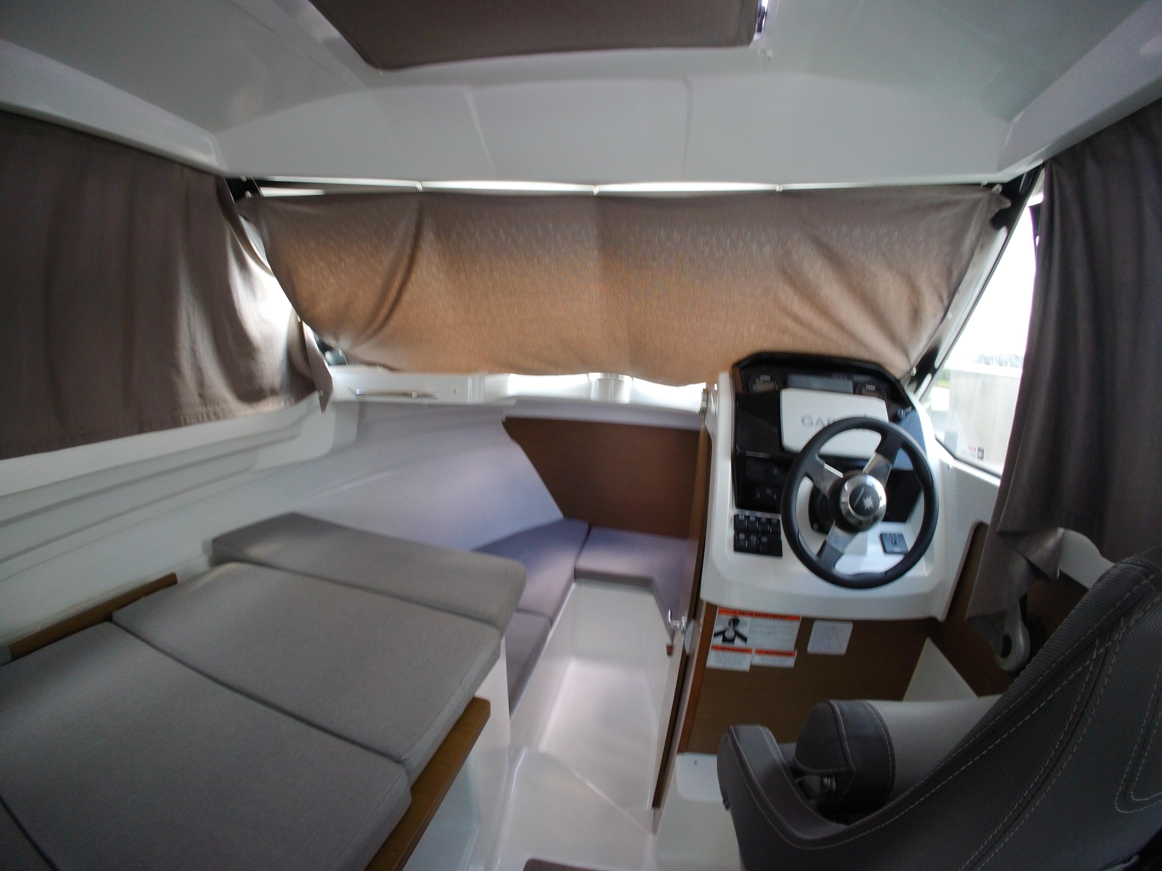 2019 Jeanneau Nc 695 Cruisers