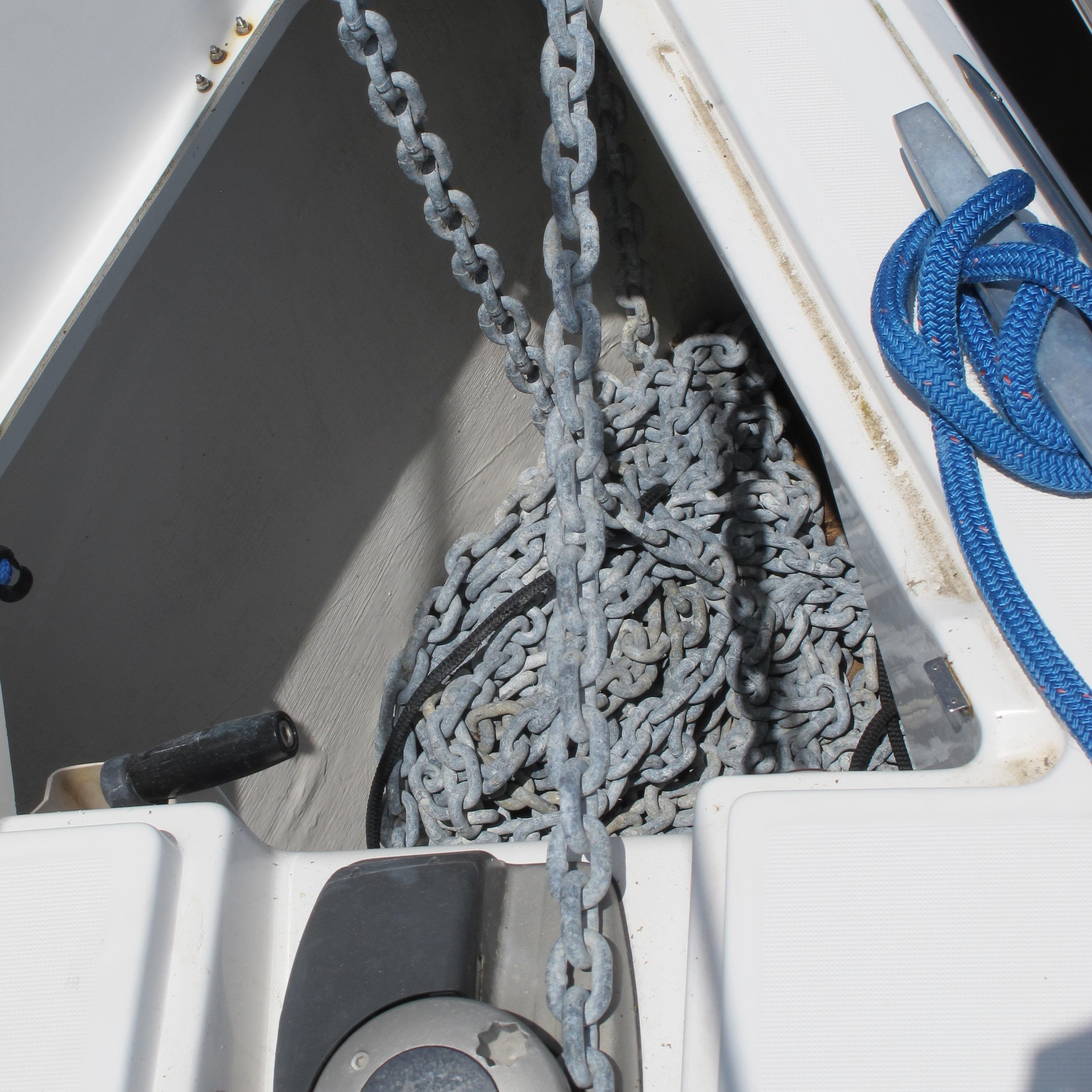 2013 Jeanneau Sun Odyssey 379 Cruisers