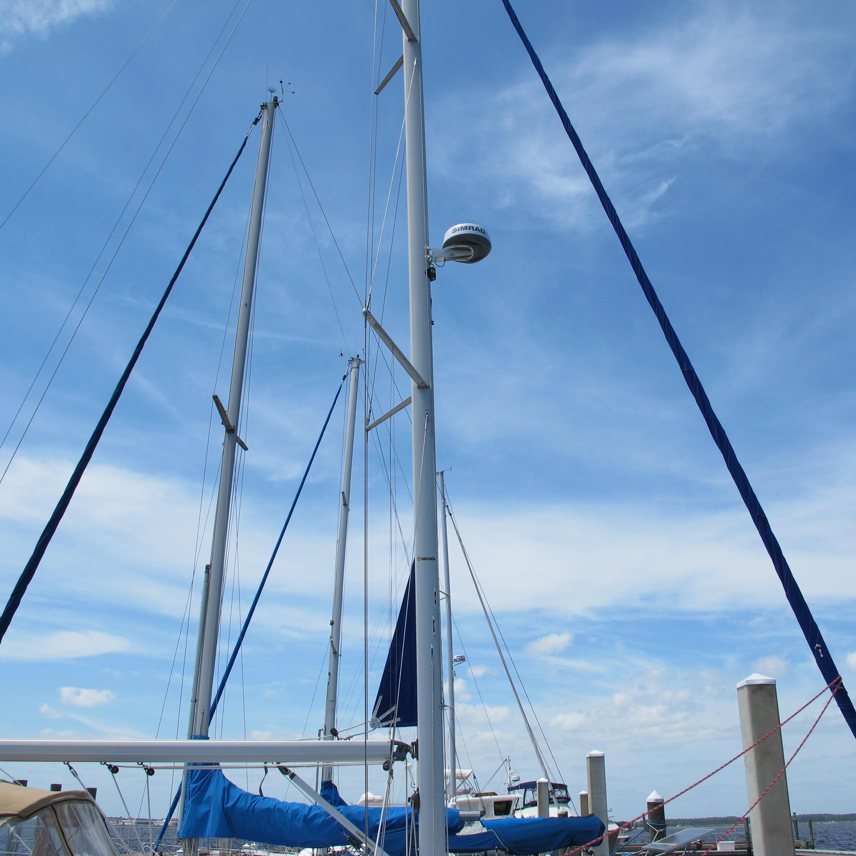 2013 Jeanneau Sun Odyssey 379 Cruisers