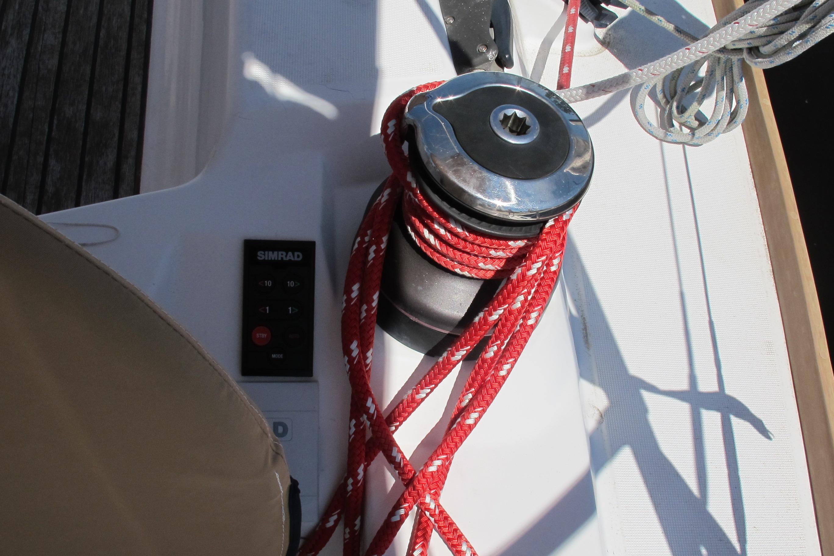 2013 Jeanneau Sun Odyssey 379 Cruisers