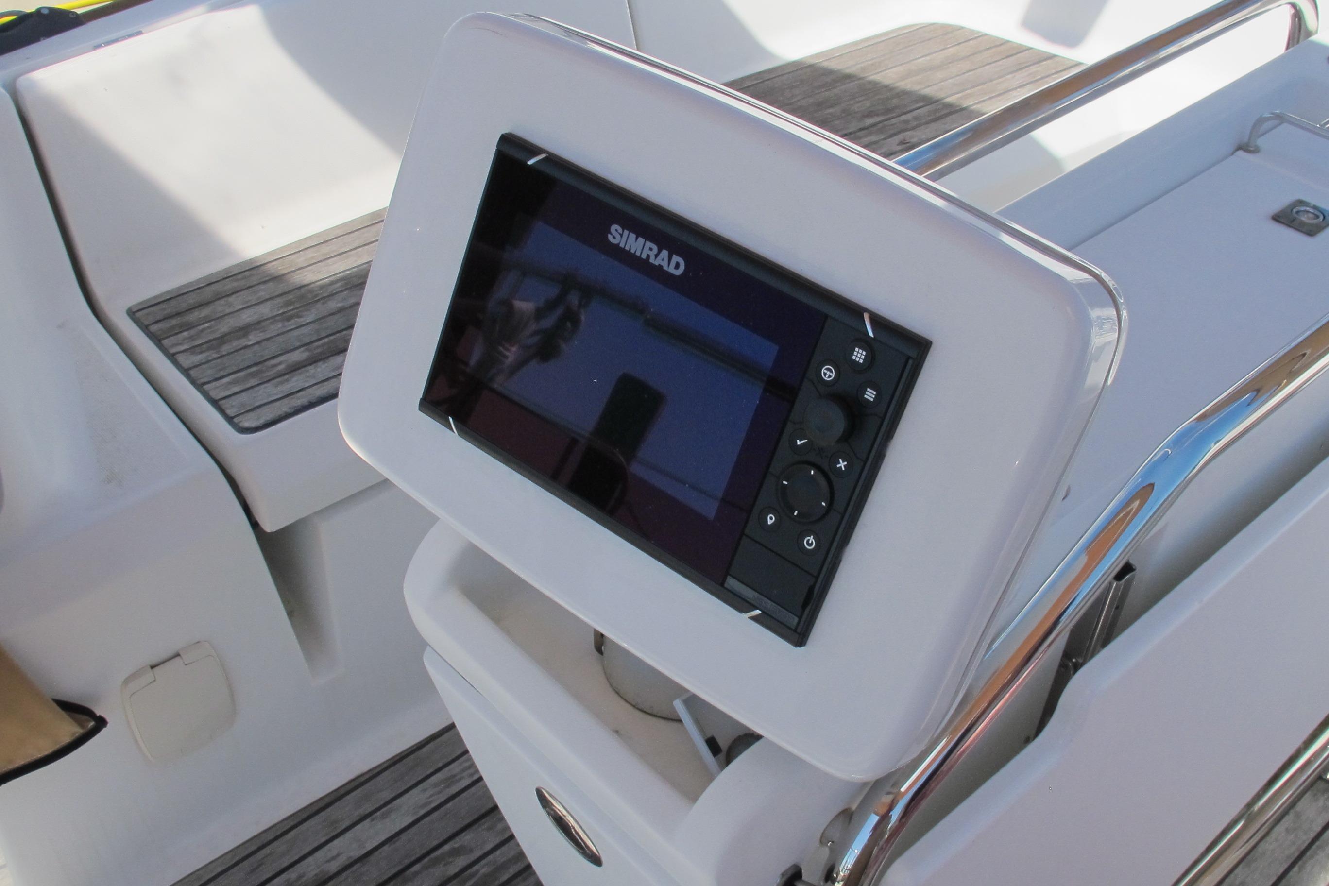 2013 Jeanneau Sun Odyssey 379 Cruisers
