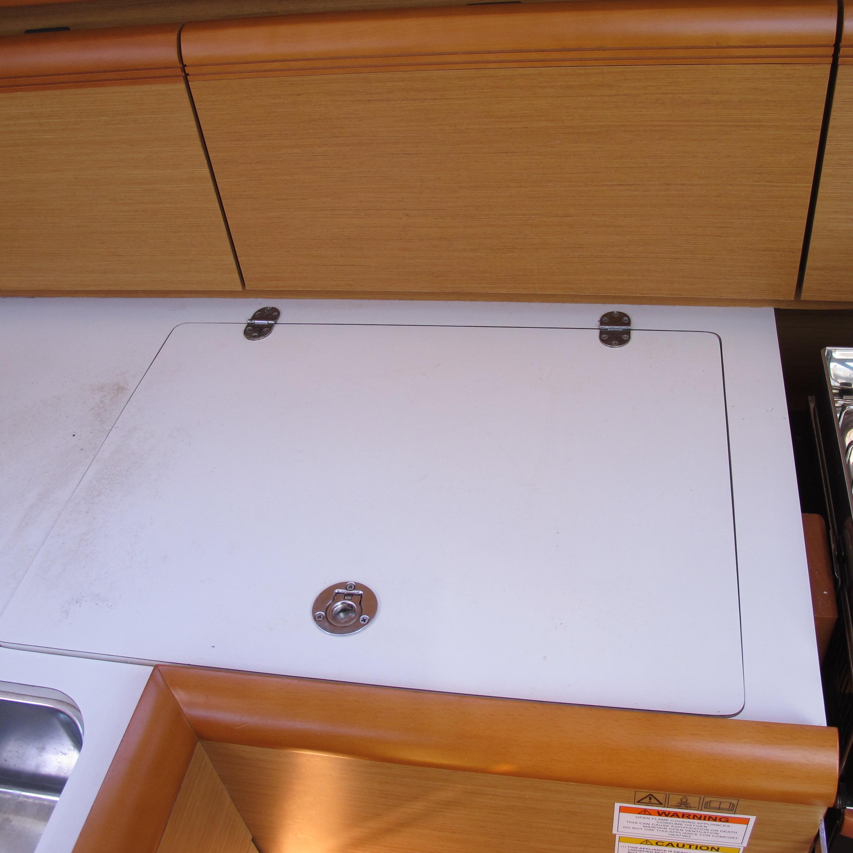 2013 Jeanneau Sun Odyssey 379 Cruisers