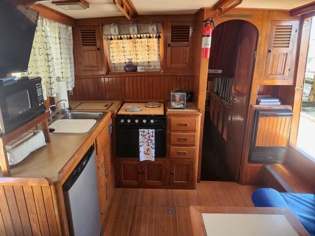 1984 Monk 36 Trawlers