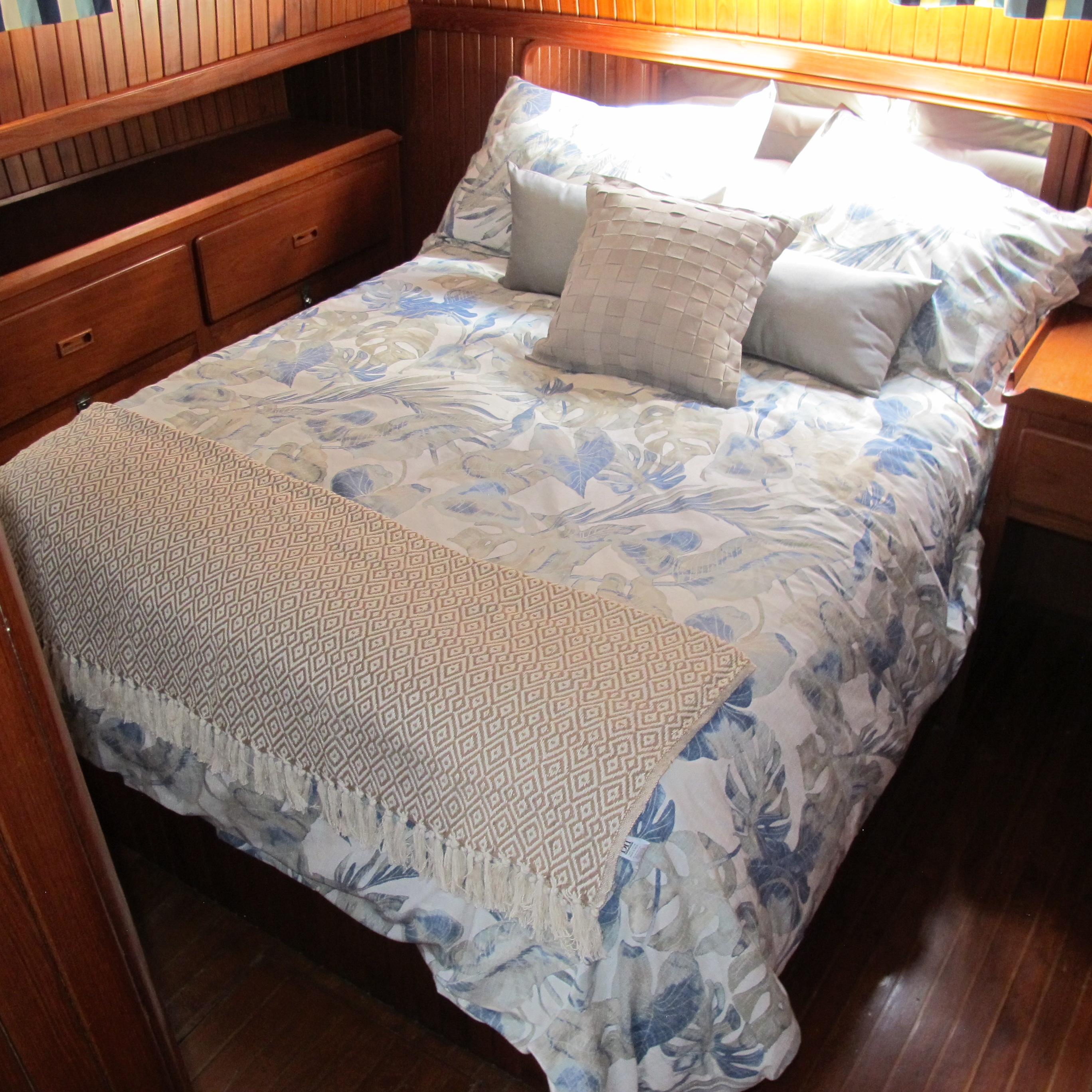 1984 Monk 36 Trawlers