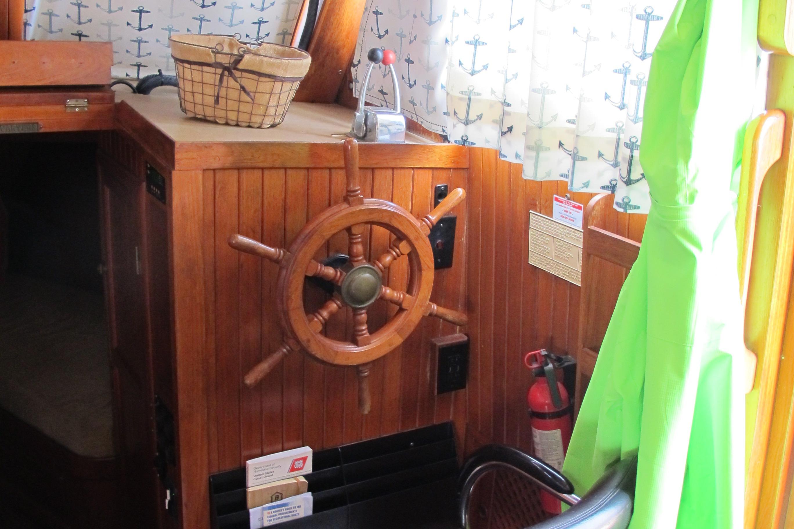 1984 Monk 36 Trawlers