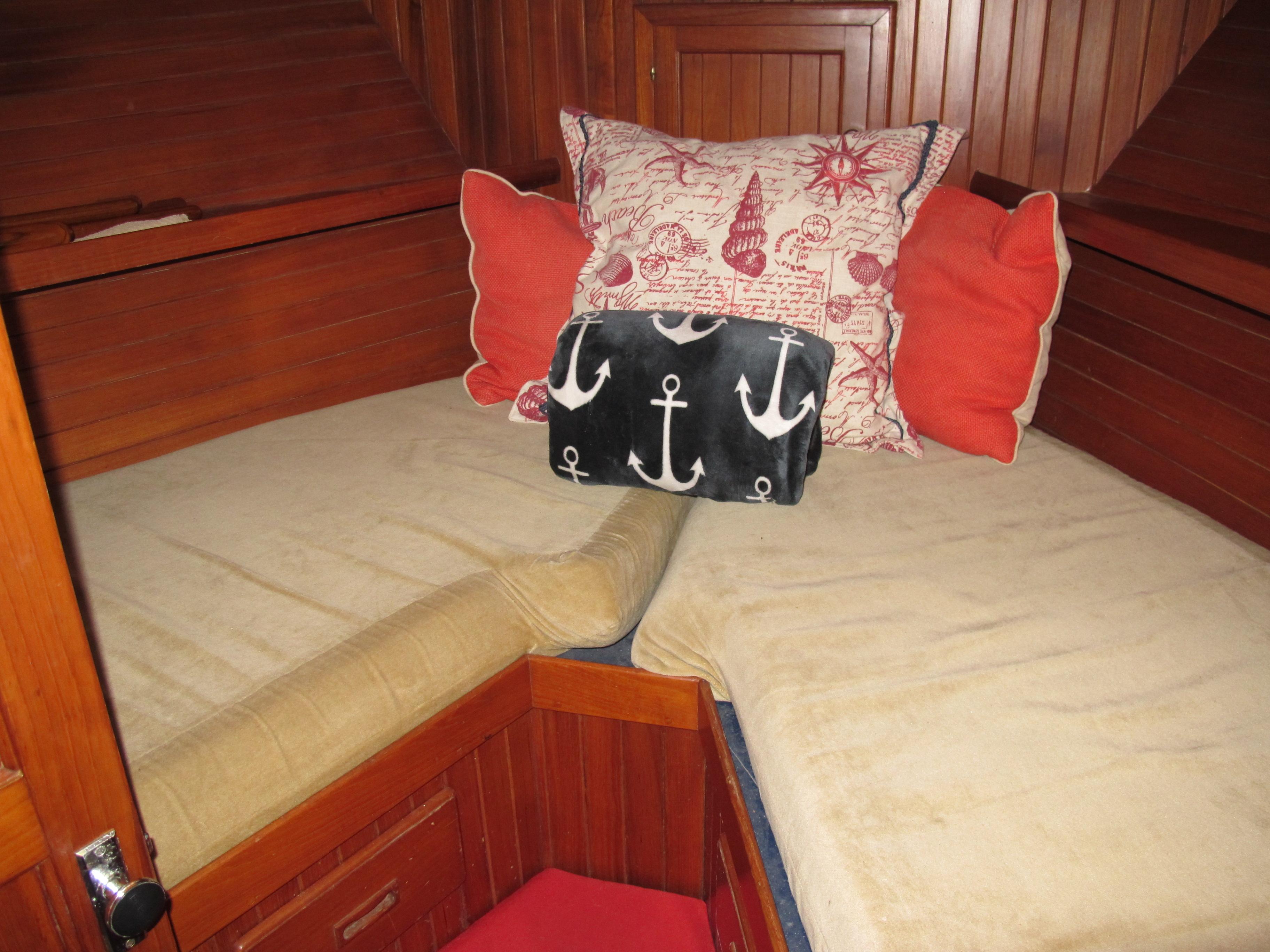 1984 Monk 36 Trawlers