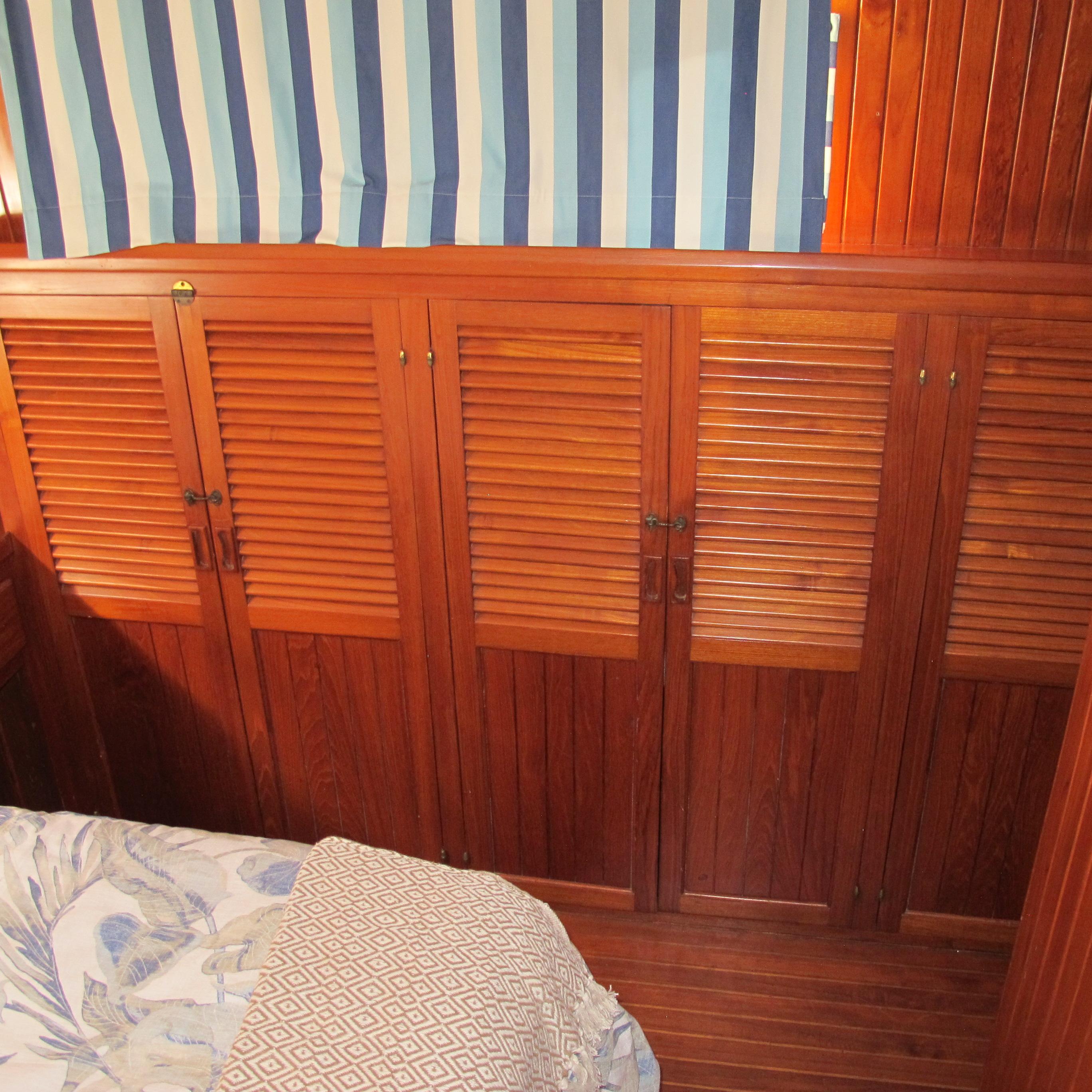 1984 Monk 36 Trawlers
