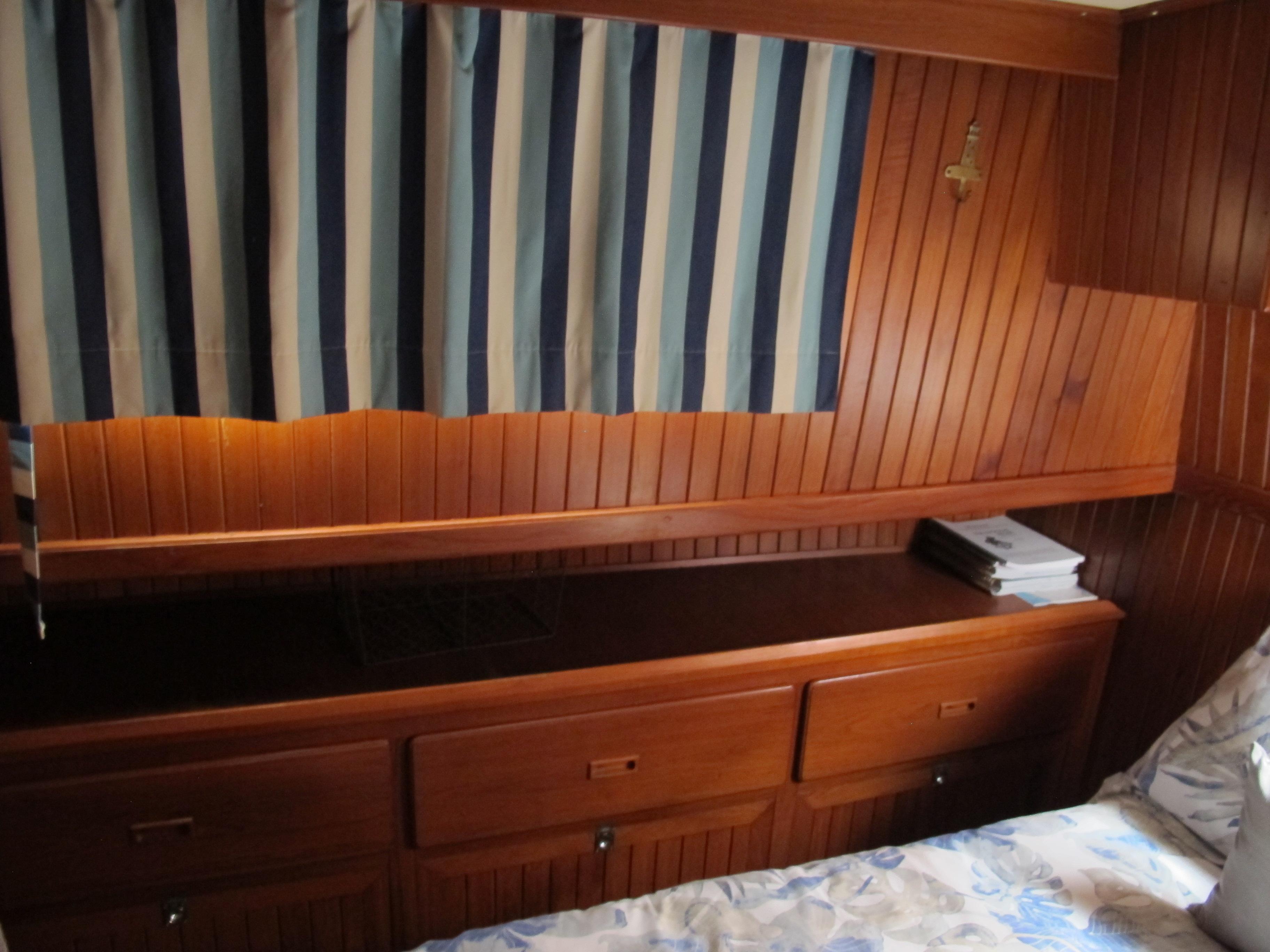 1984 Monk 36 Trawlers