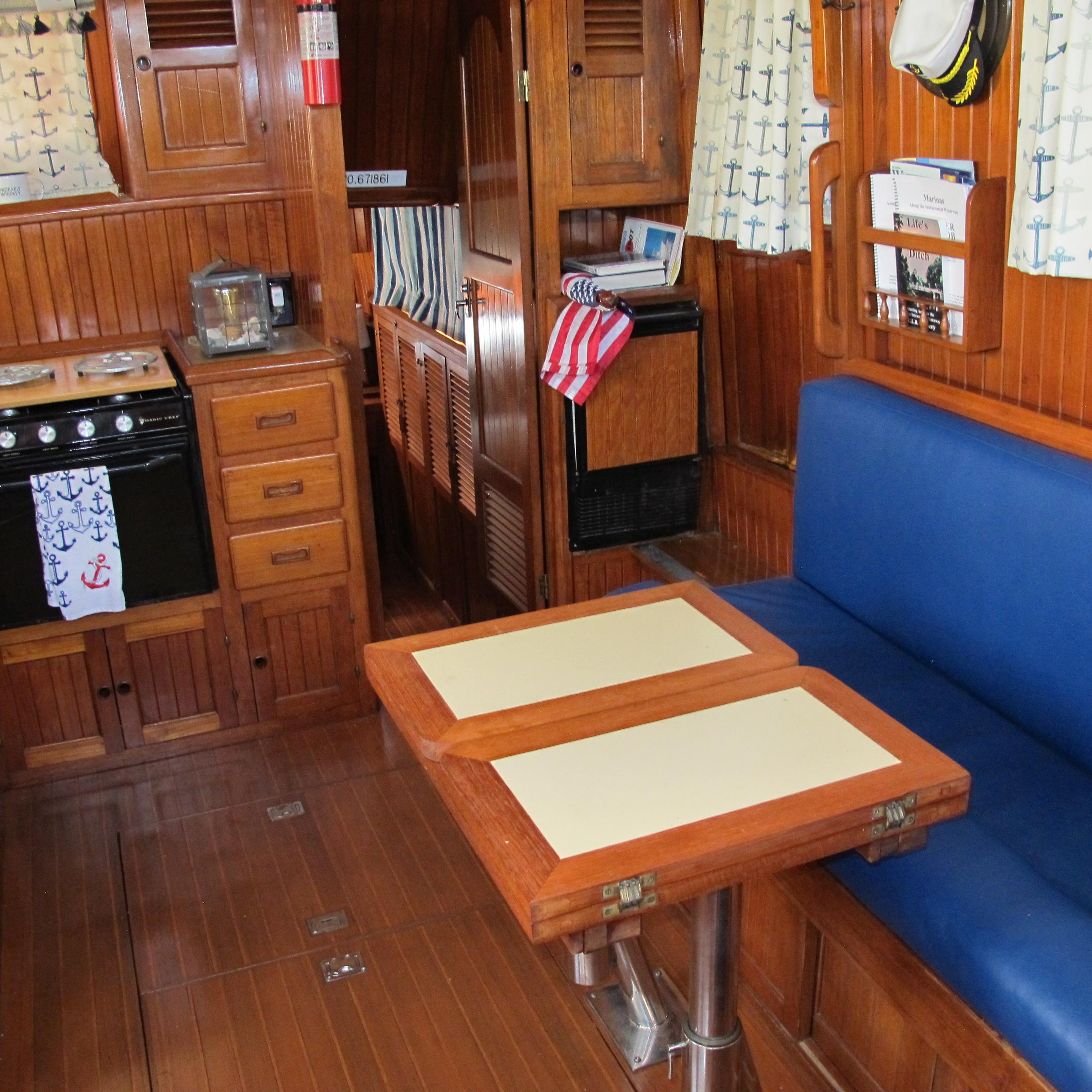 1984 Monk 36 Trawlers