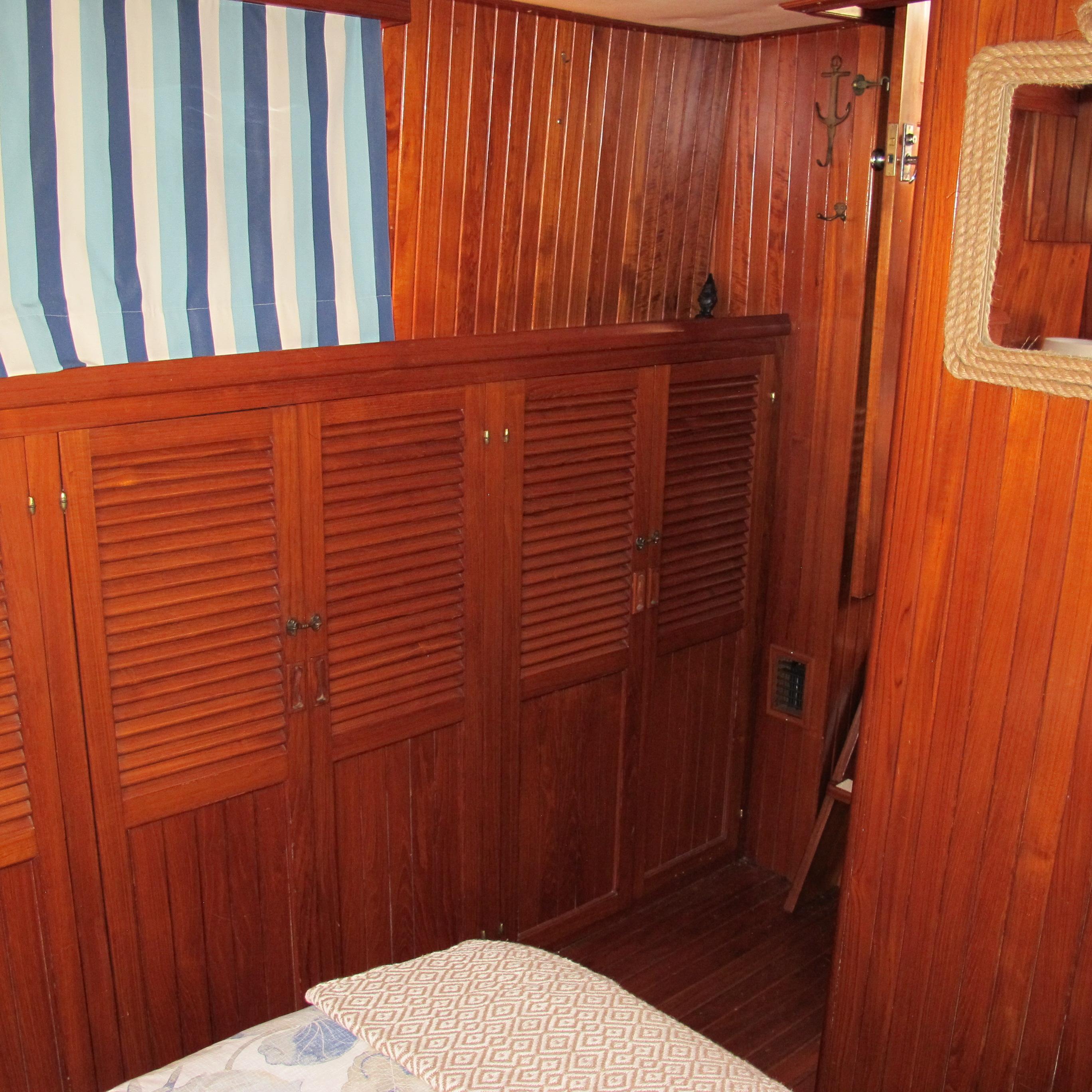 1984 Monk 36 Trawlers