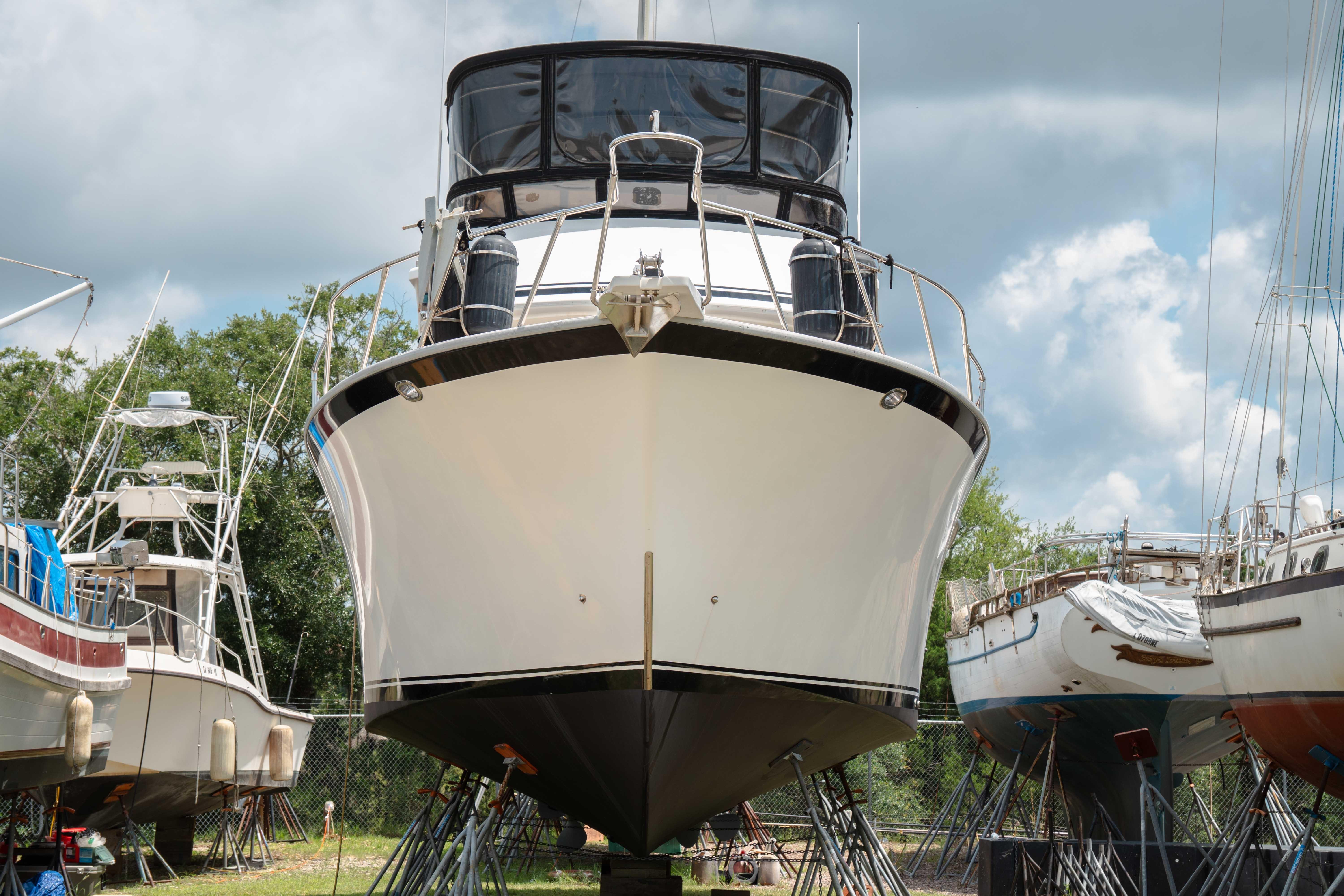 1989 Custom King Yachts 46 Cruisers