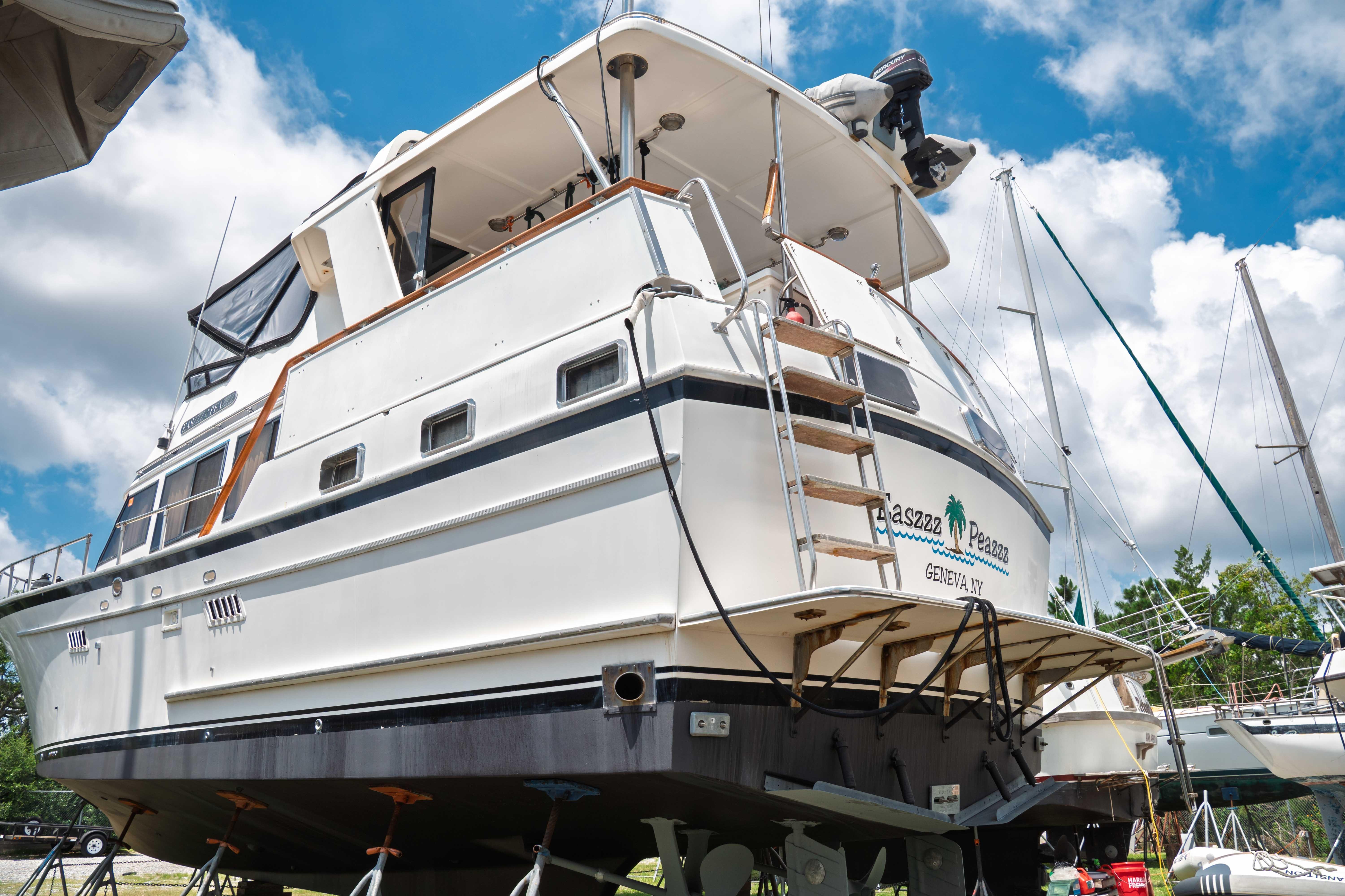 1989 Custom King Yachts 46 Cruisers