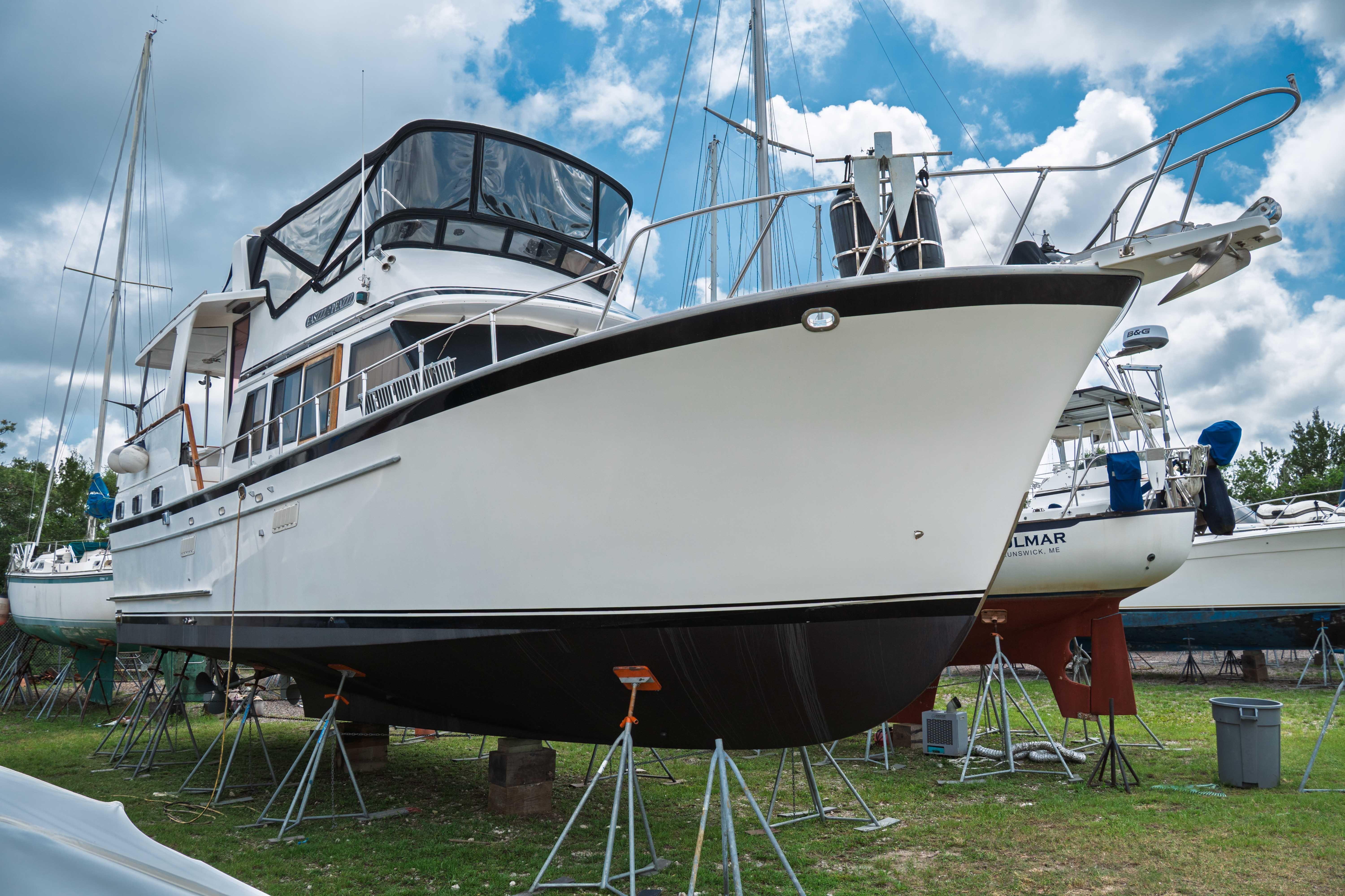 1989 Custom King Yachts 46 Cruisers