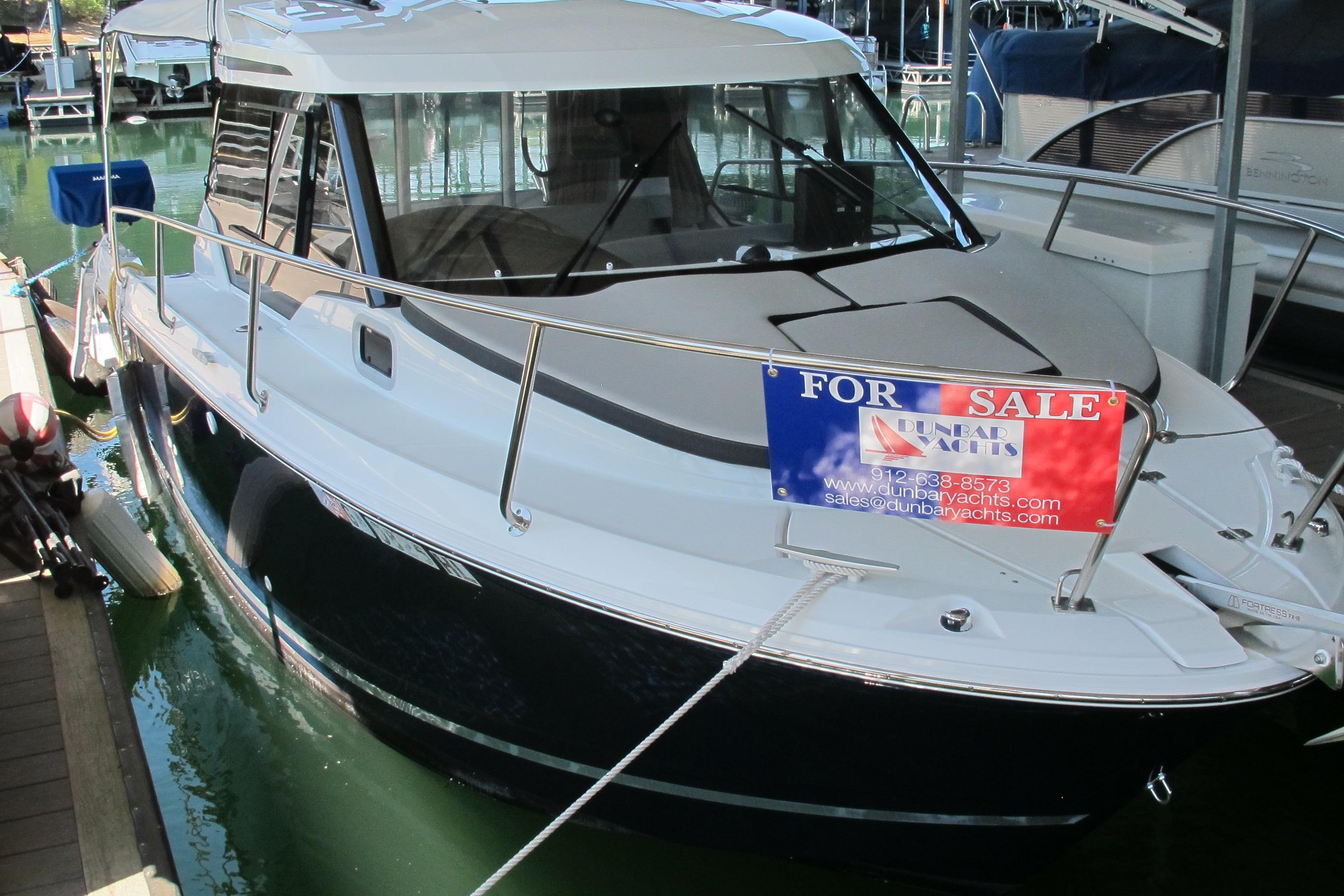 2020 Jeanneau Nc 795 Pilothouse