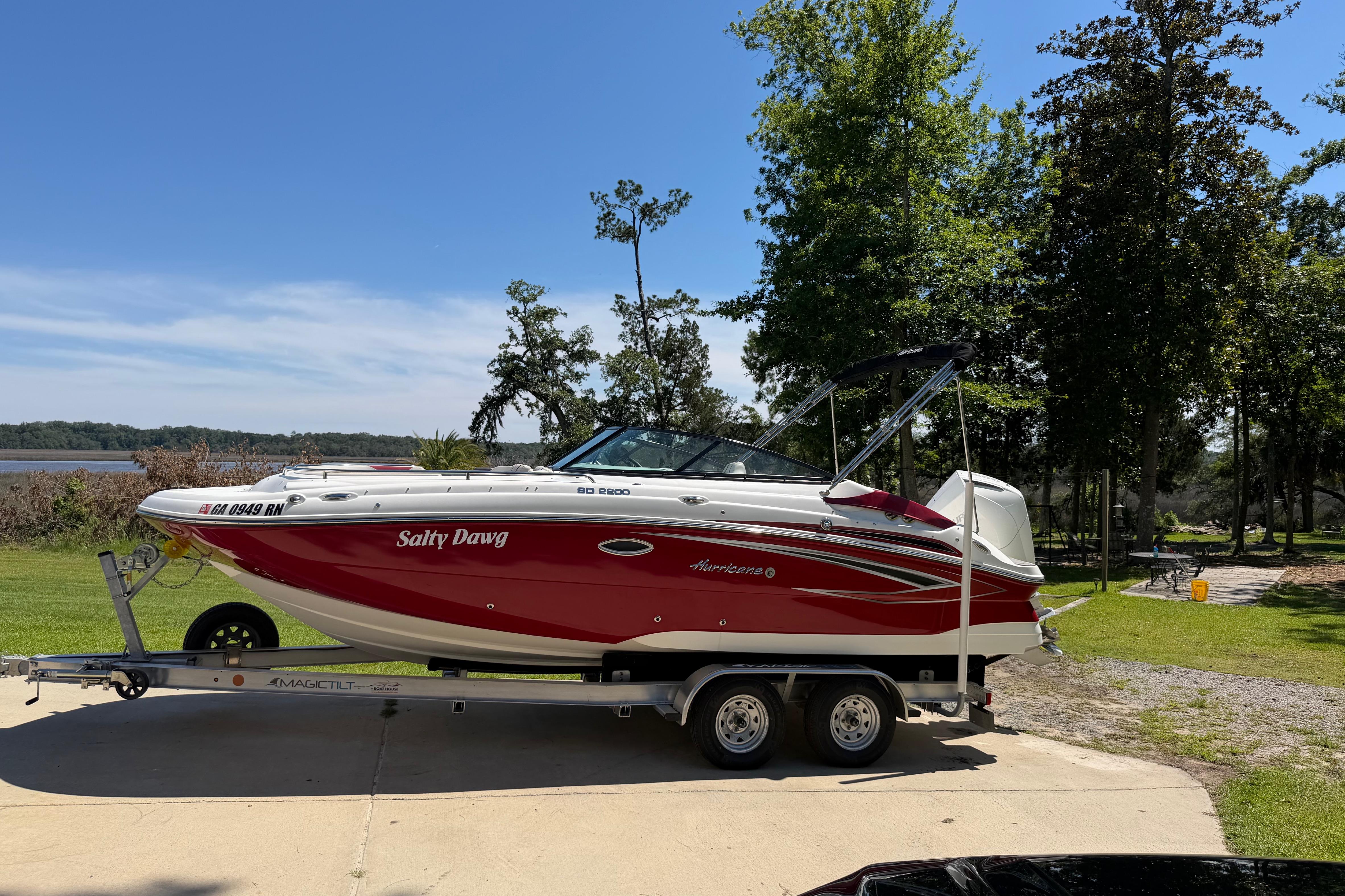 2024 Hurricane Sundeck 2200 Dc Ob Deck Boats