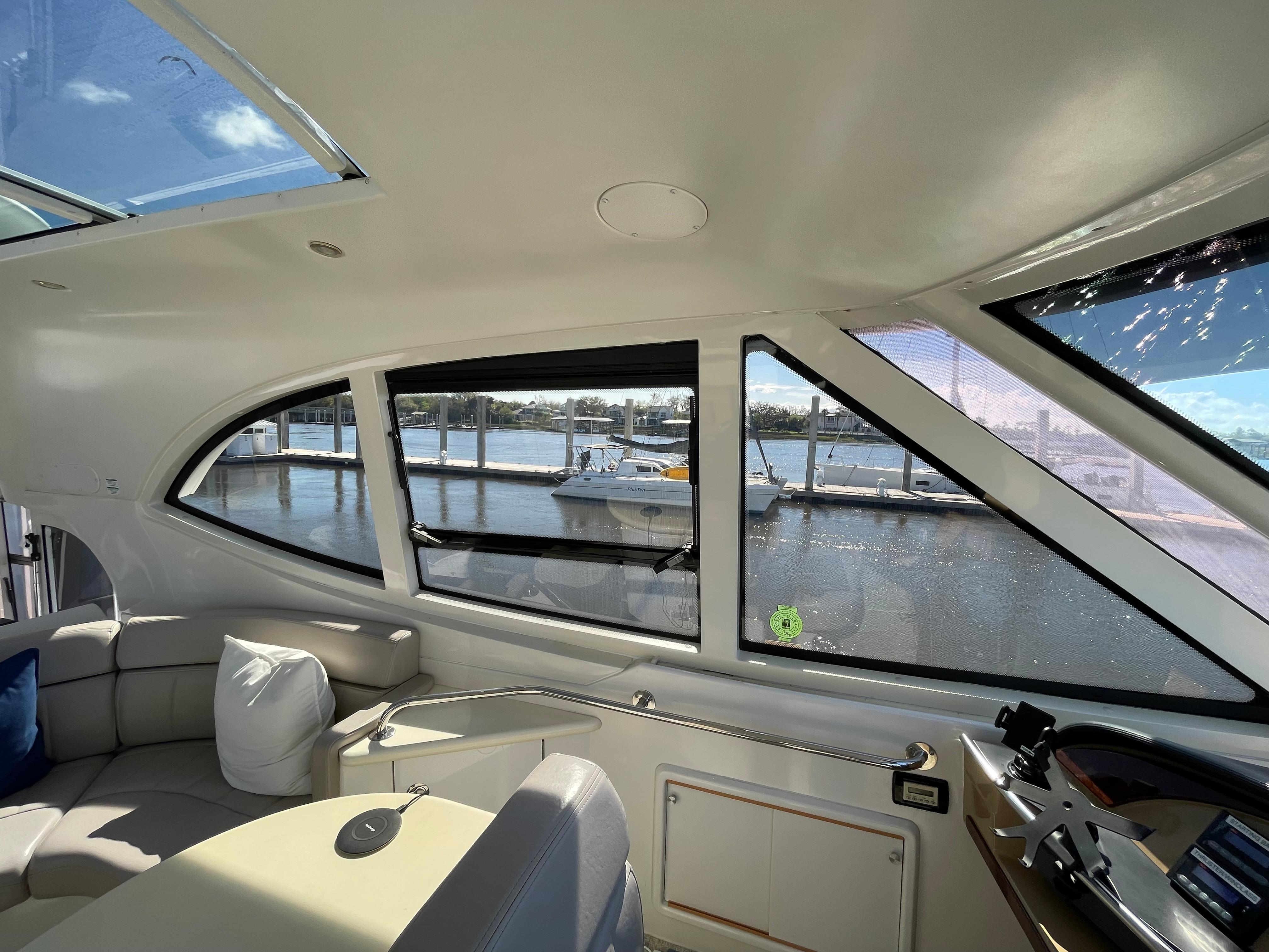 2001 Carver 506 Motor Yacht Motor Yachts