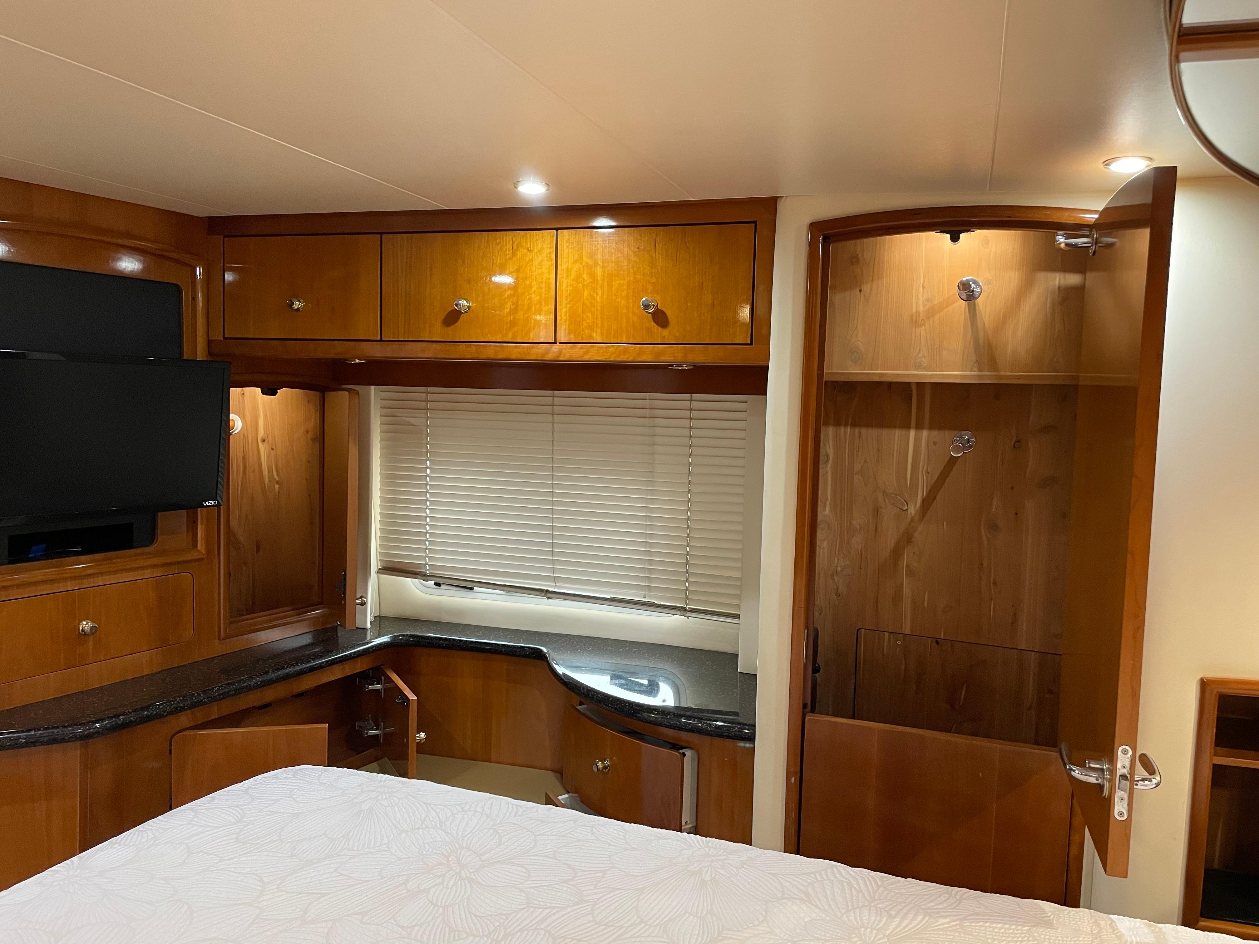 2001 Carver 506 Motor Yacht Motor Yachts
