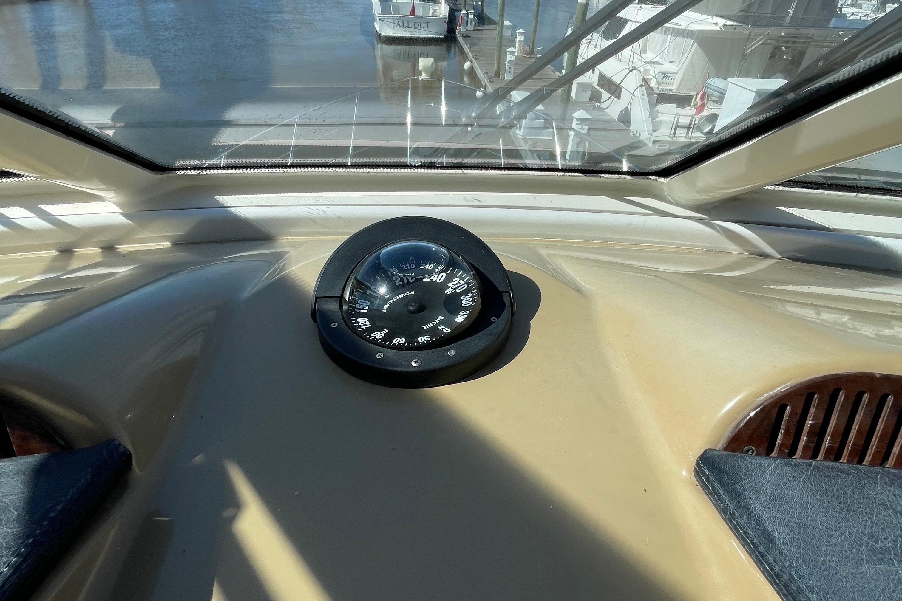 2001 Carver 506 Motor Yacht Motor Yachts