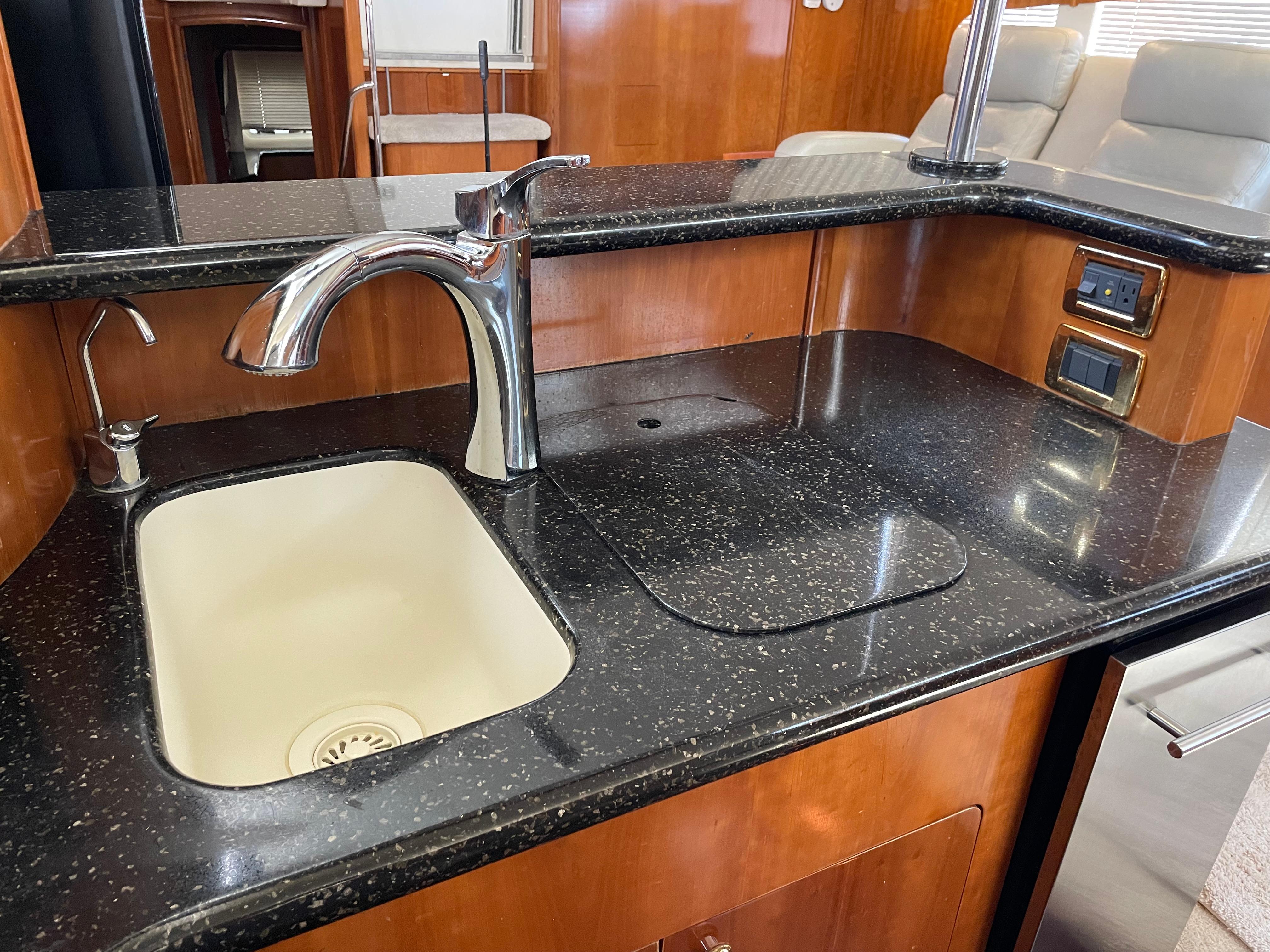2001 Carver 506 Motor Yacht Motor Yachts