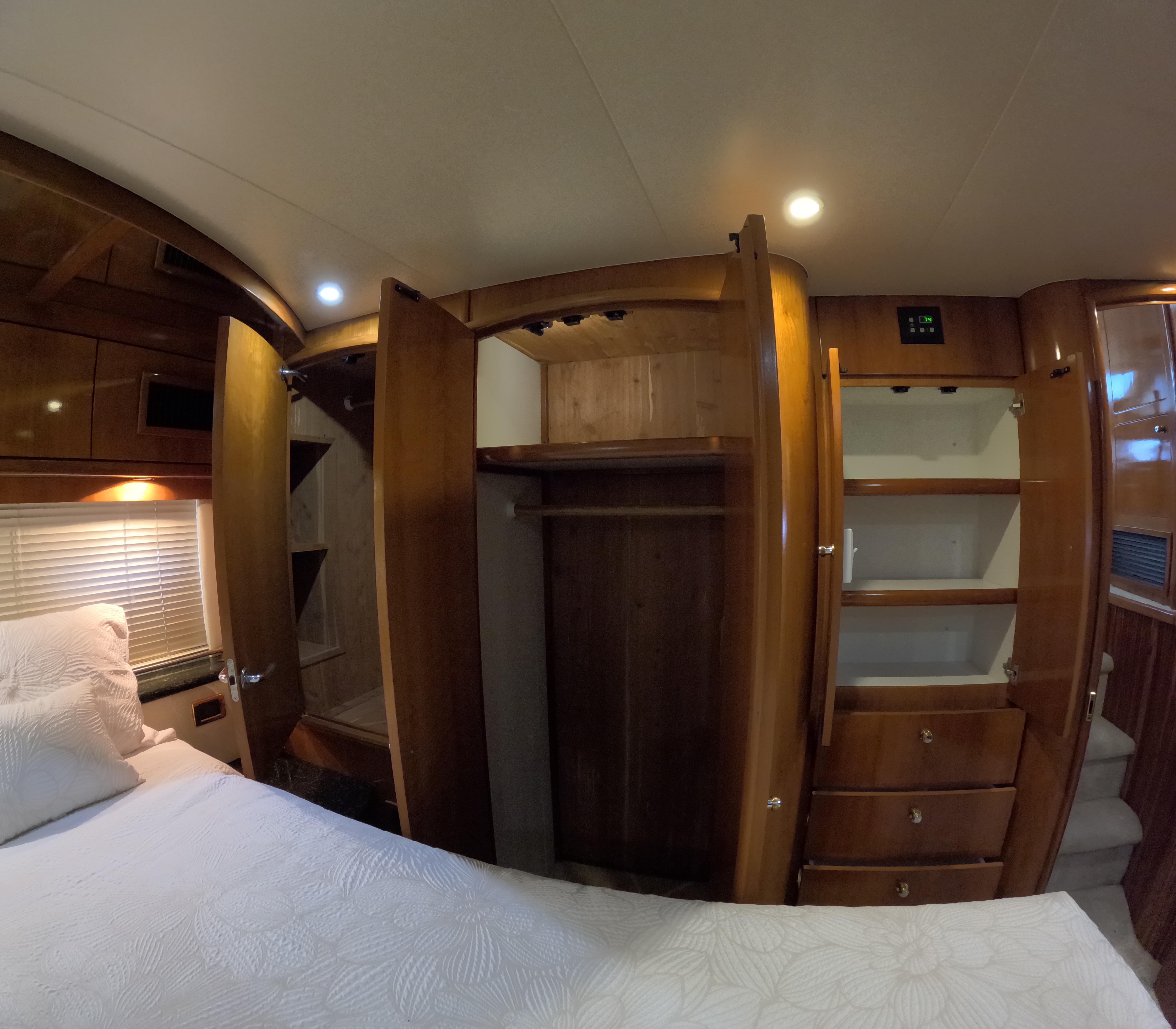 2001 Carver 506 Motor Yacht Motor Yachts