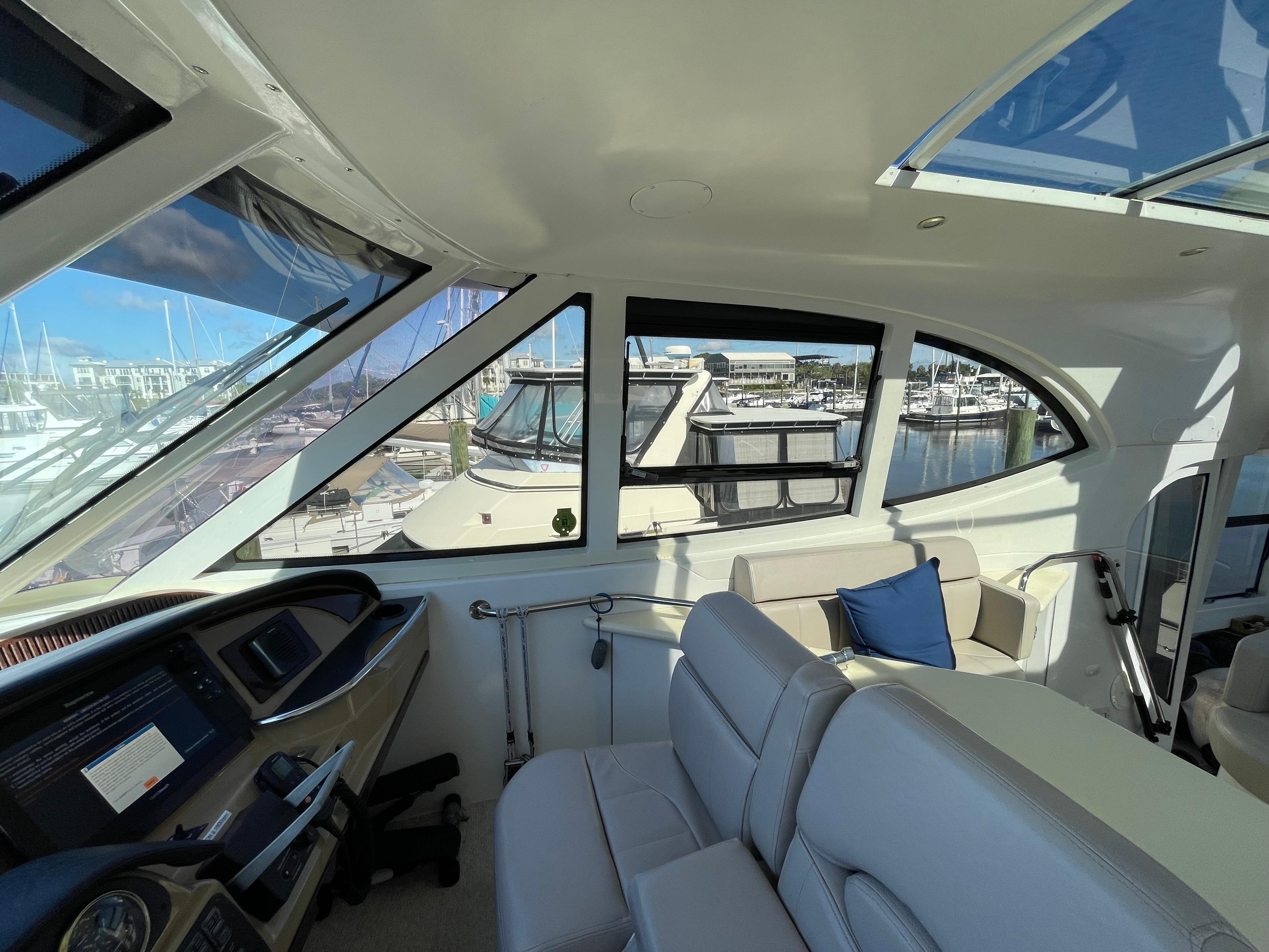 2001 Carver 506 Motor Yacht Motor Yachts