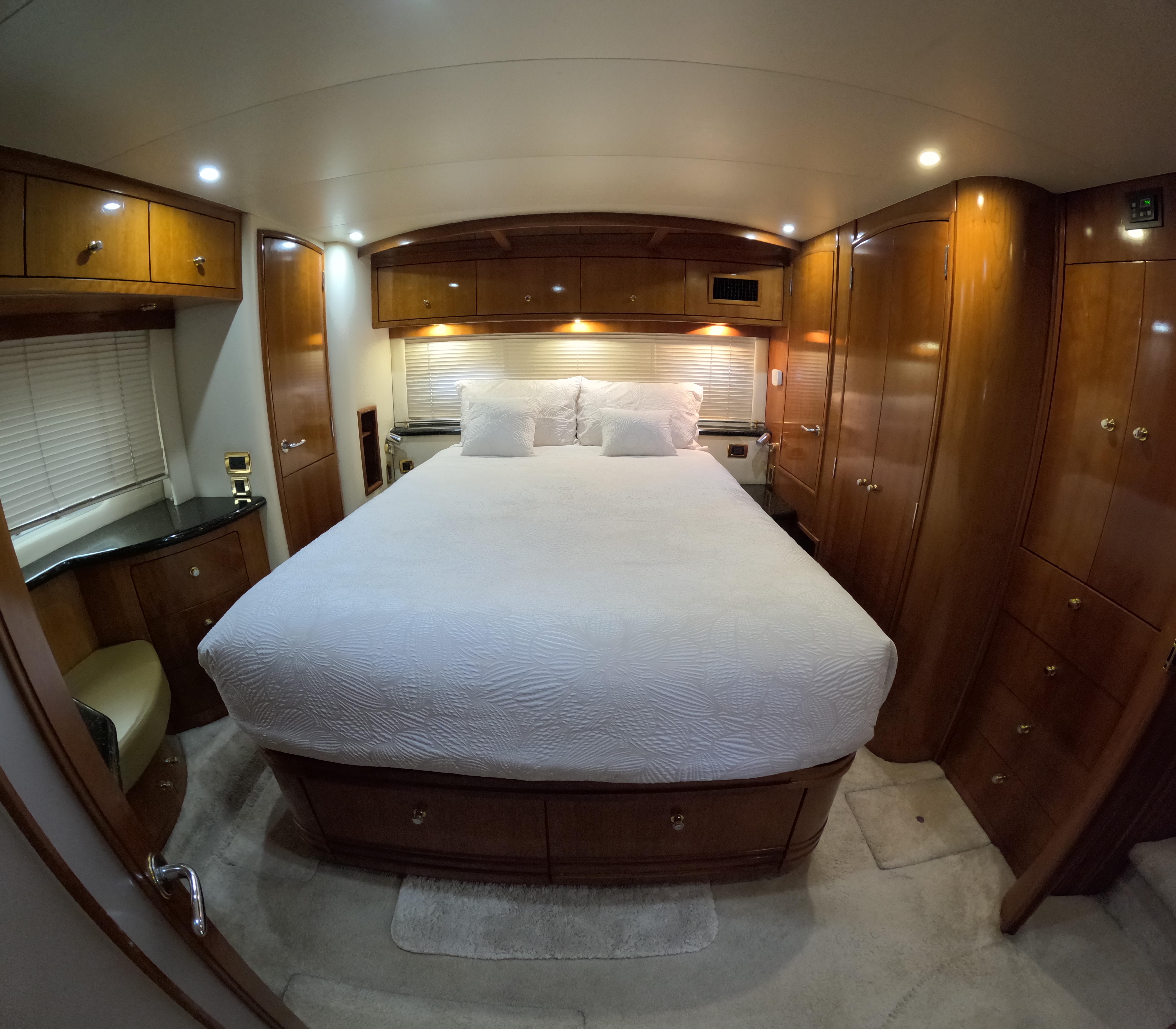 2001 Carver 506 Motor Yacht Motor Yachts