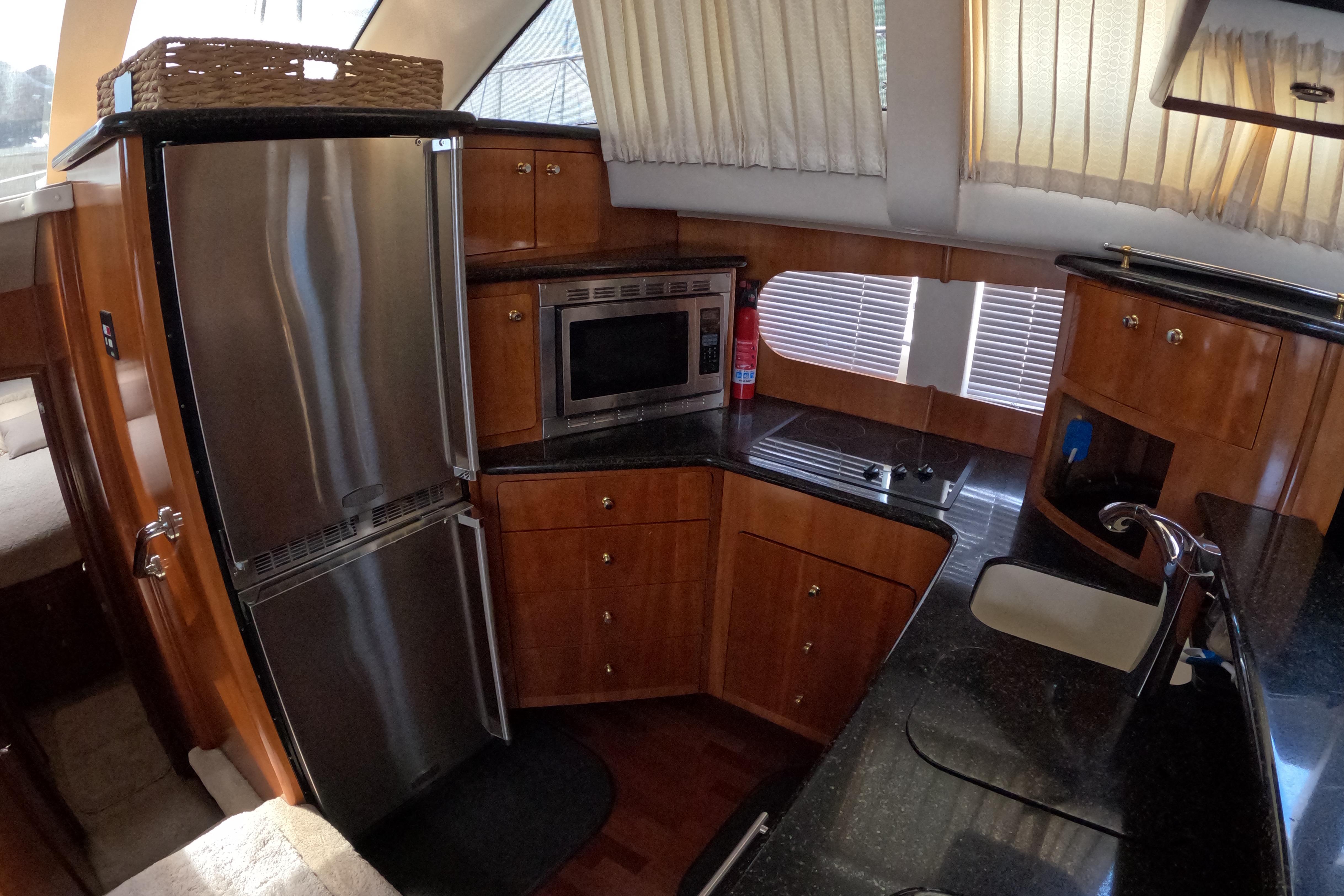 2001 Carver 506 Motor Yacht Motor Yachts