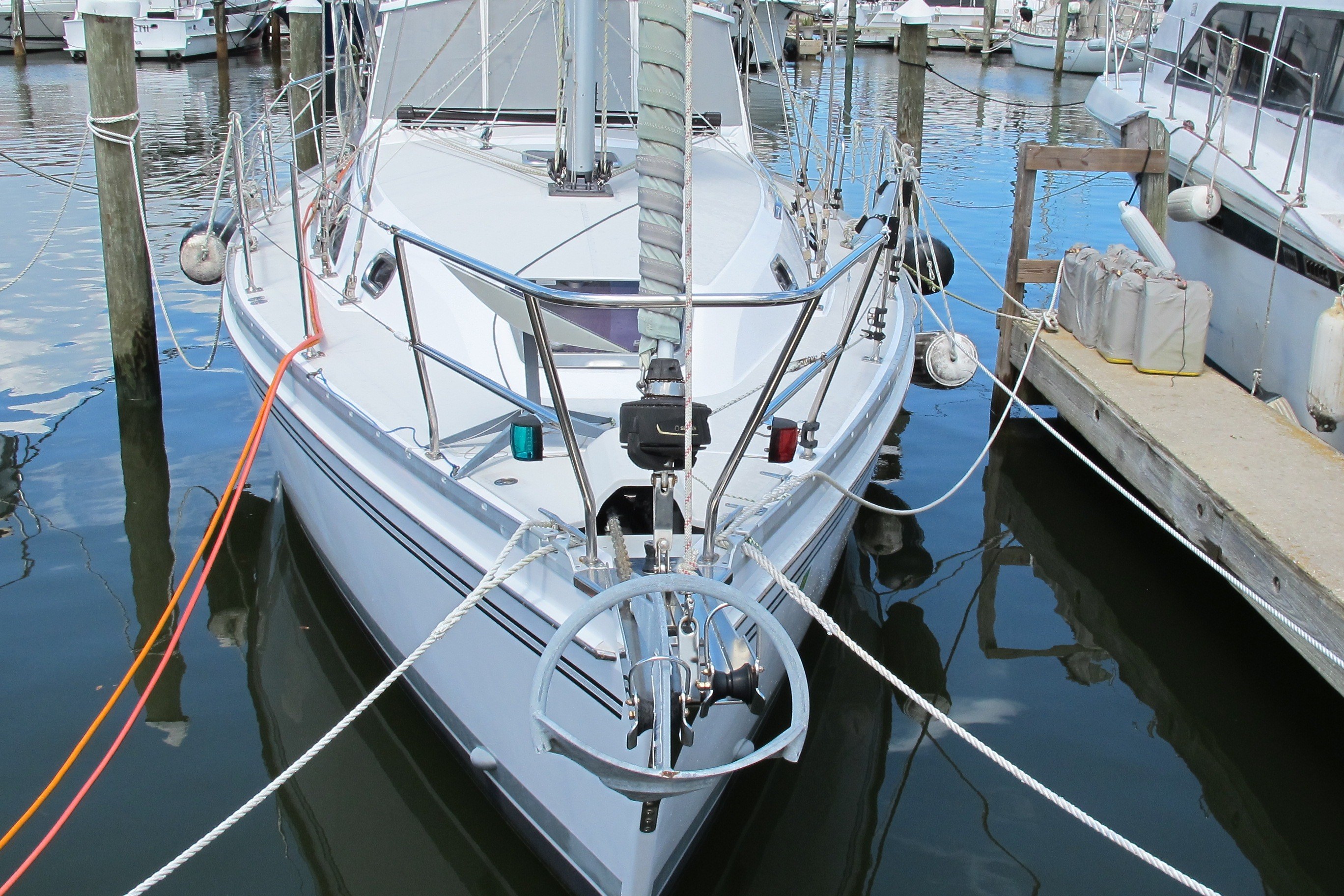 2019 Catalina 355 Cruisers