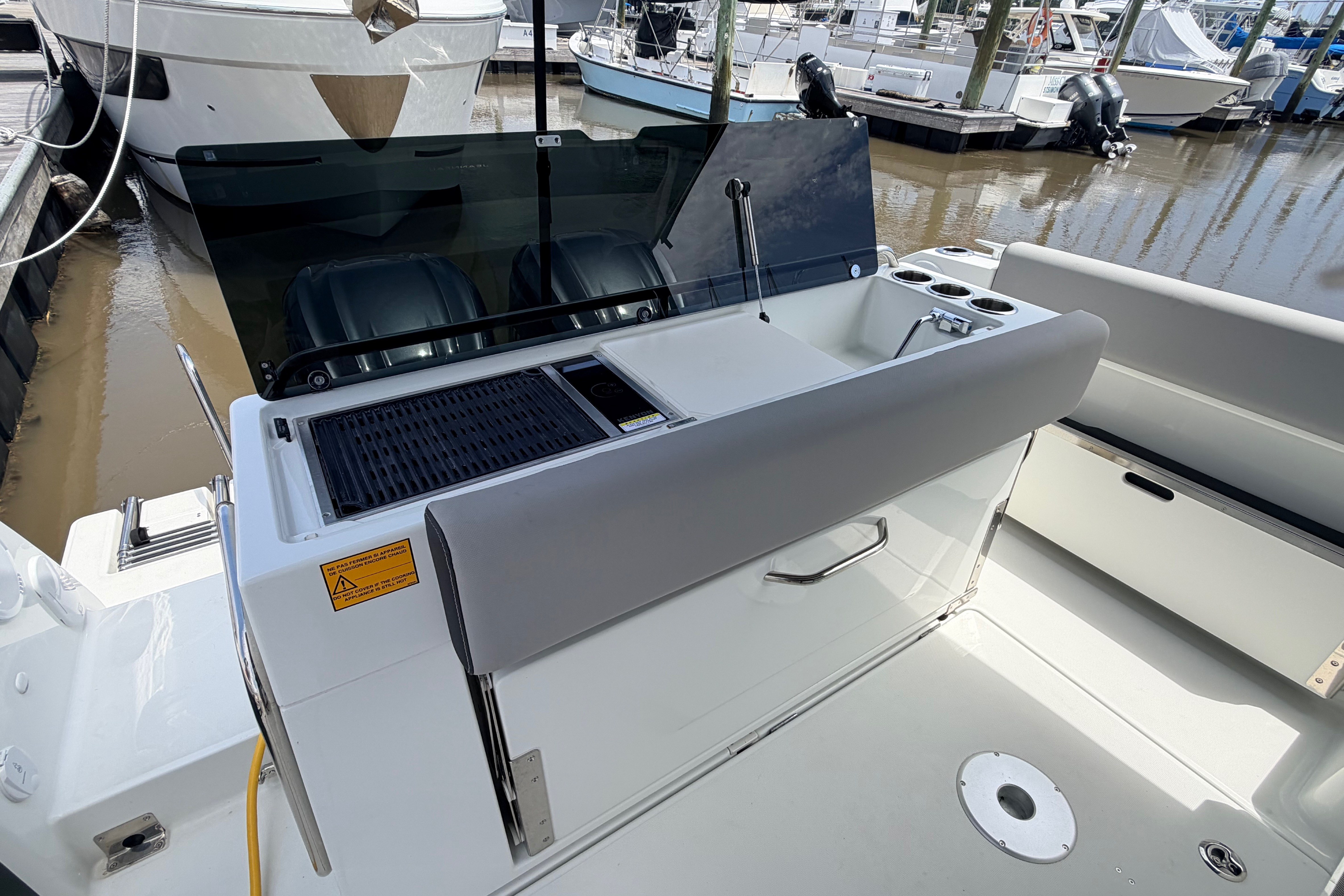 2026 Jeanneau Nc 895 Sport Series 2 Sports Cruiser