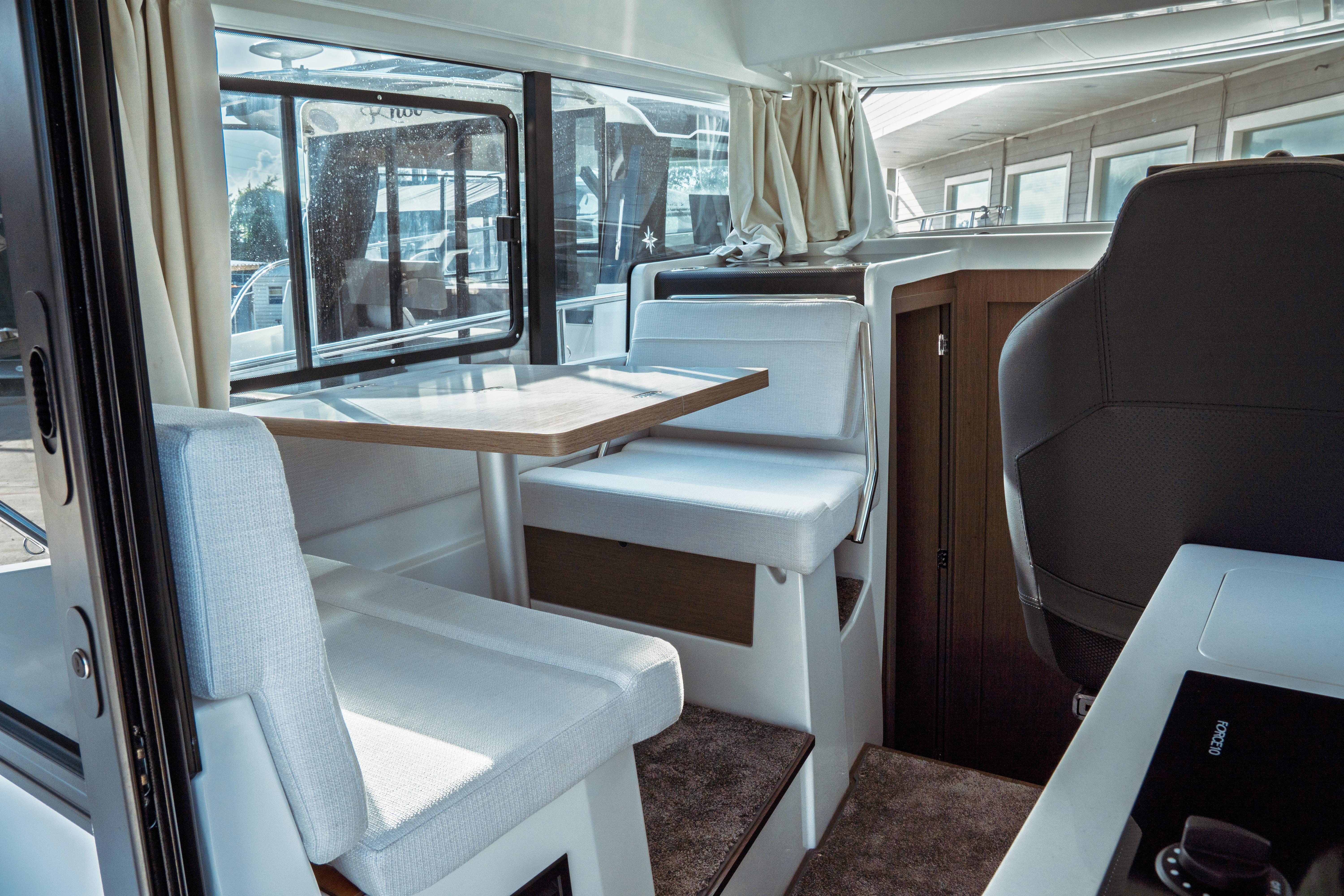 2026 Jeanneau Nc 895 Sport Series 2 Sports Cruiser