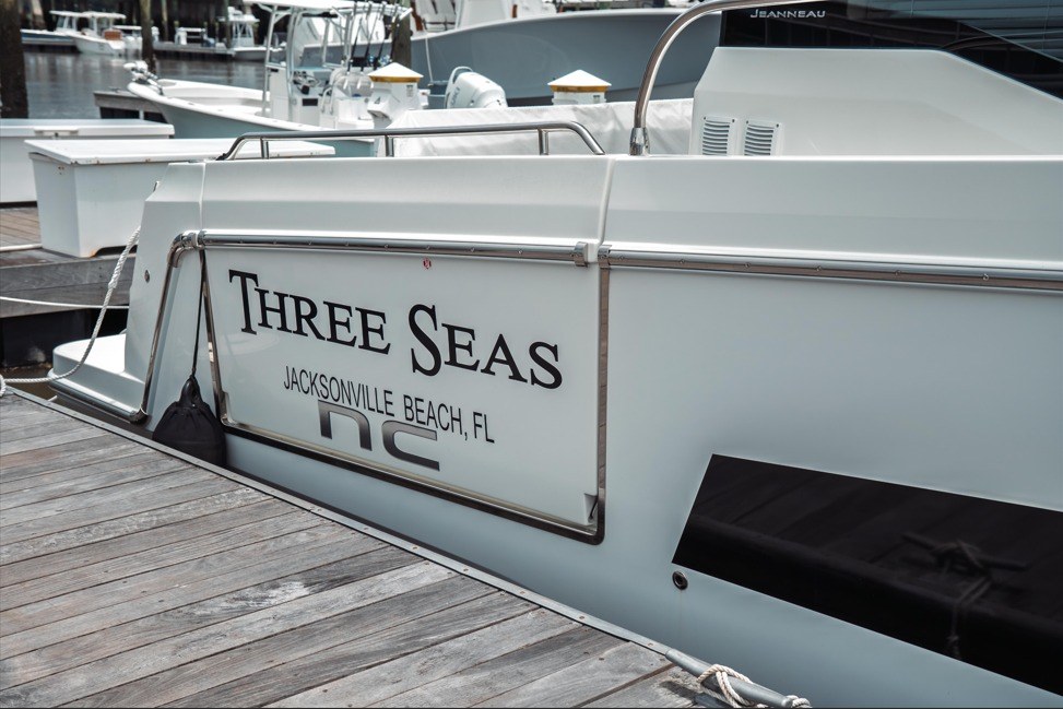 2025 Jeanneau NC 1295 Coupe Boat