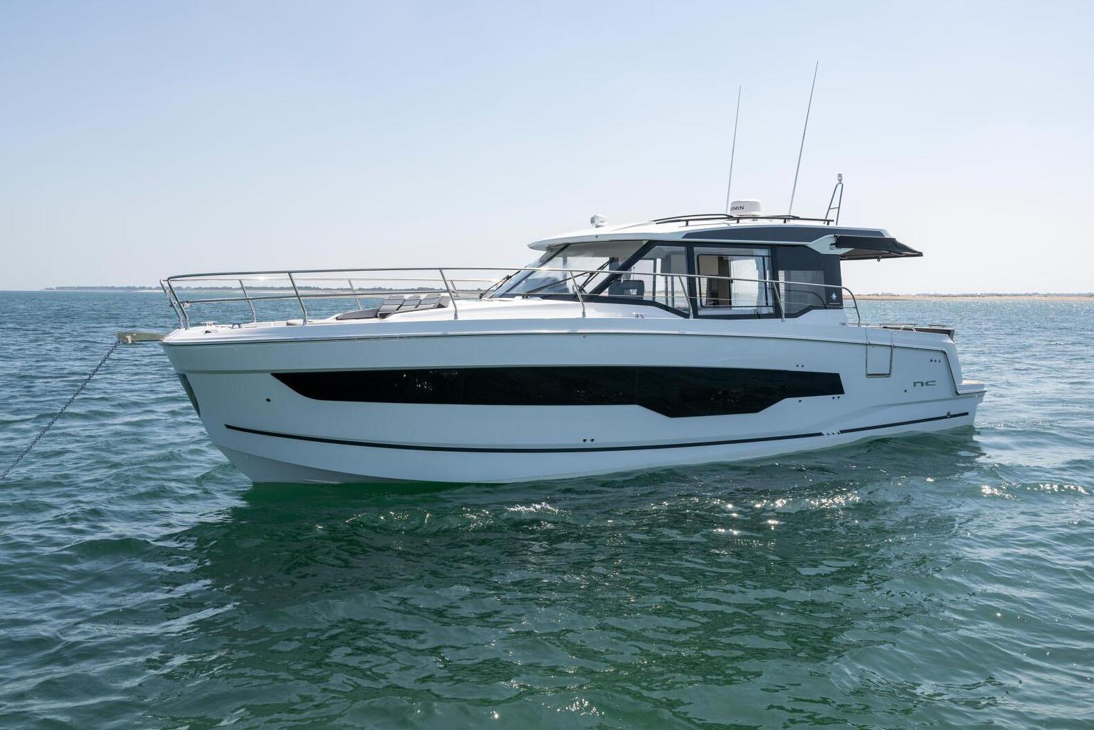 2025 Jeanneau NC 1295 Coupe Boat