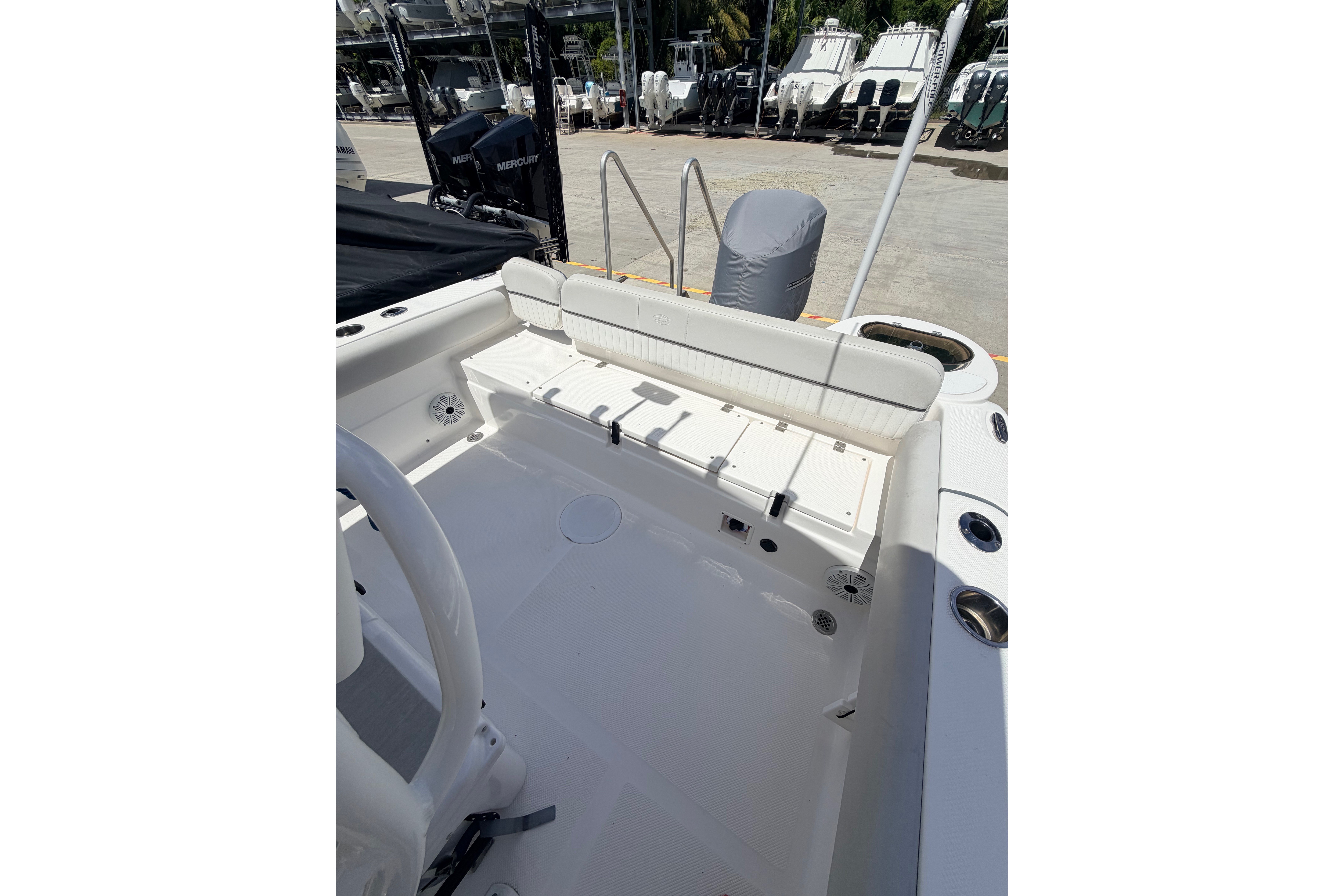 2020 Sea Fox 249 Avenger Boat