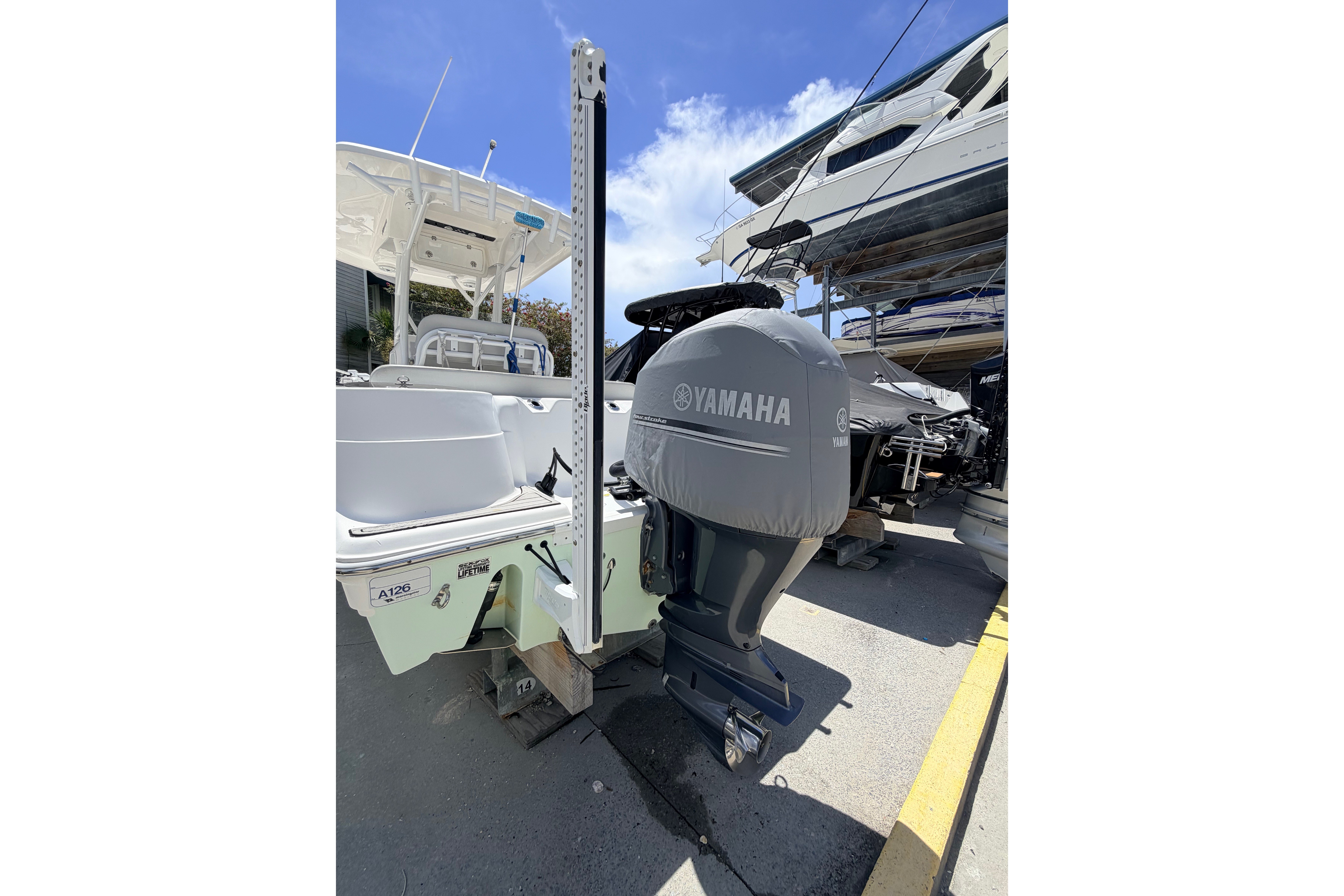 2020 Sea Fox 249 Avenger Boat