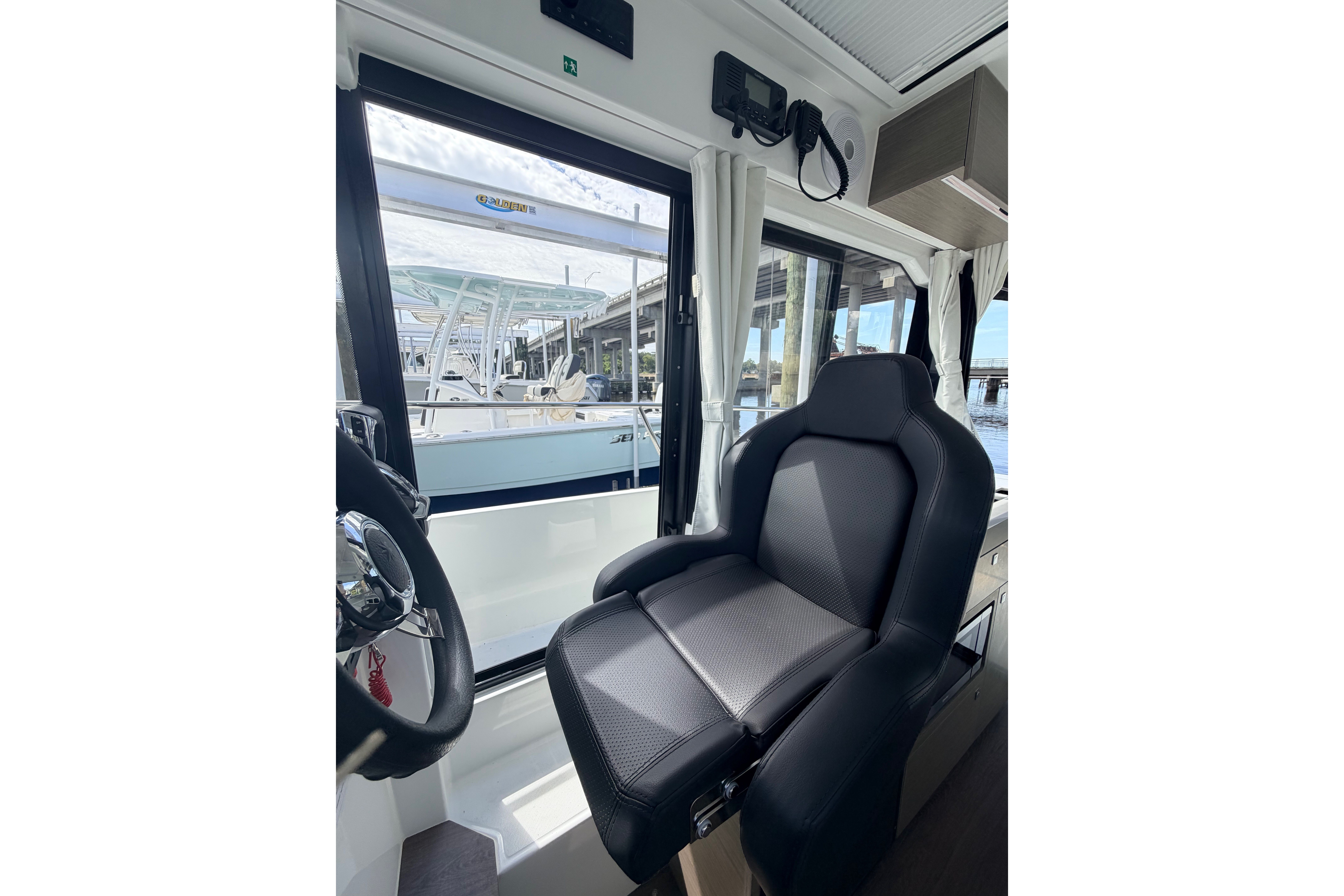 2026 Jeanneau Nc 895 Series 2 Cruisers