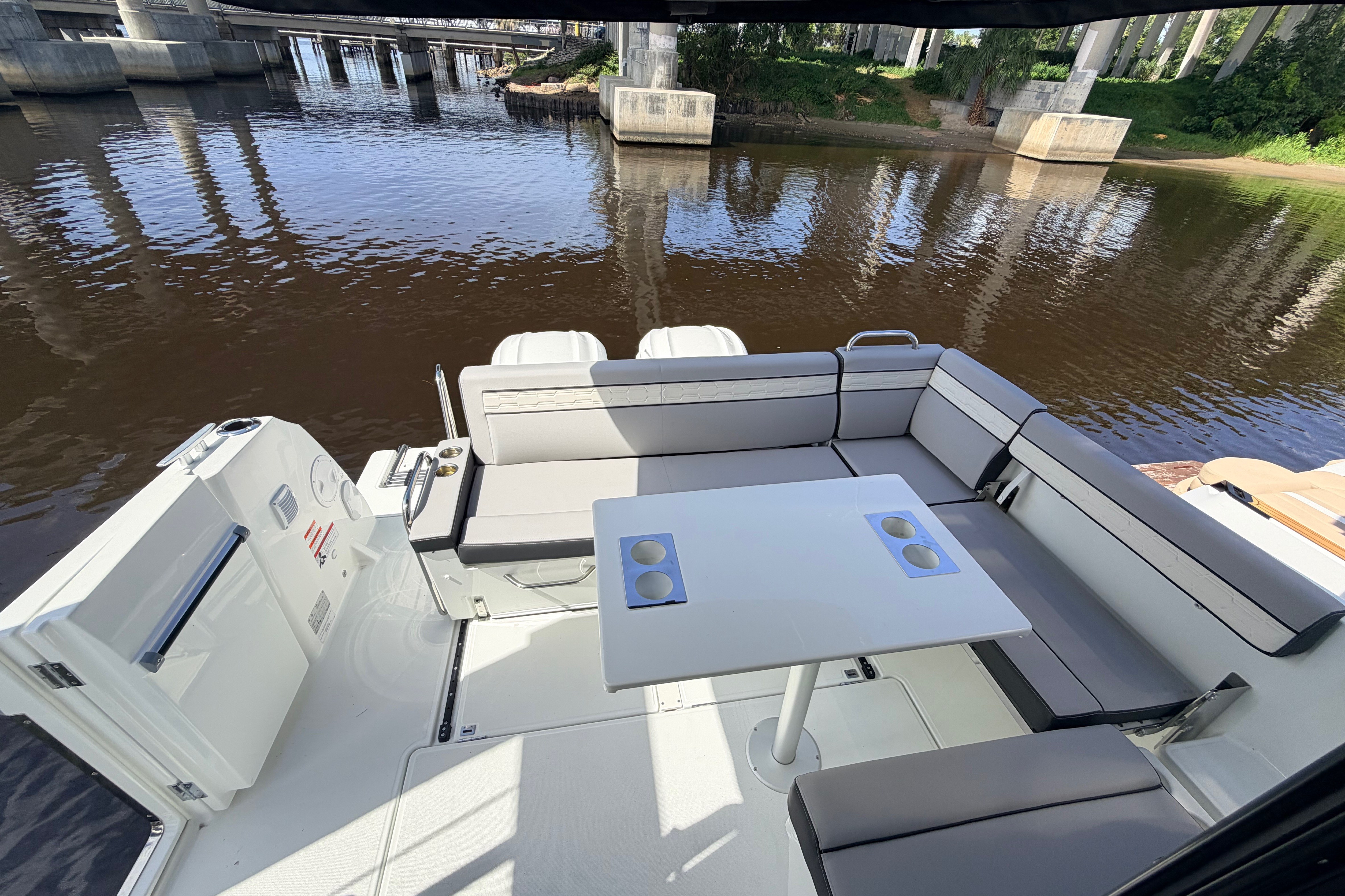 2026 Jeanneau Nc 895 Series 2 Cruisers