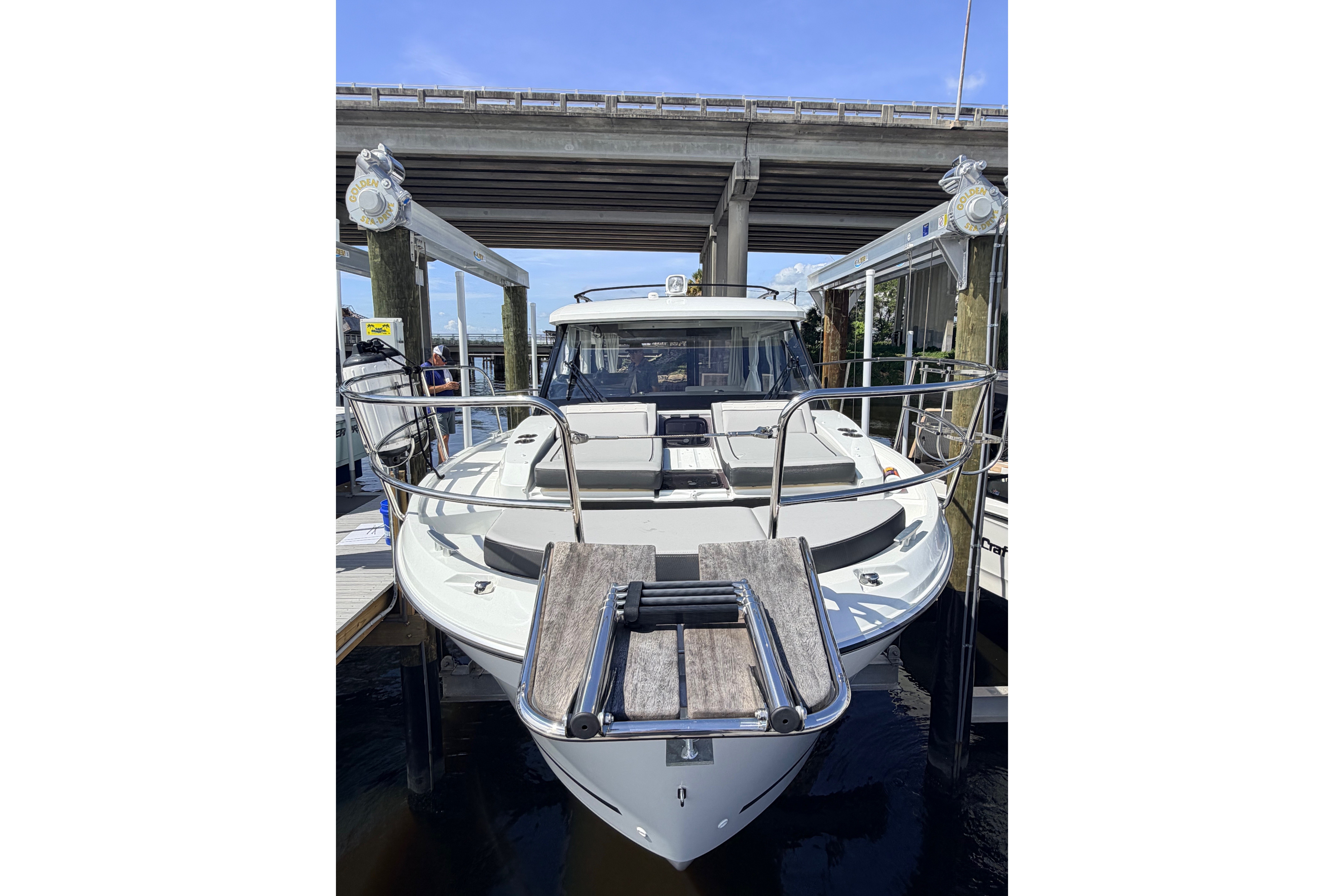 2026 Jeanneau Nc 895 Series 2 Cruisers