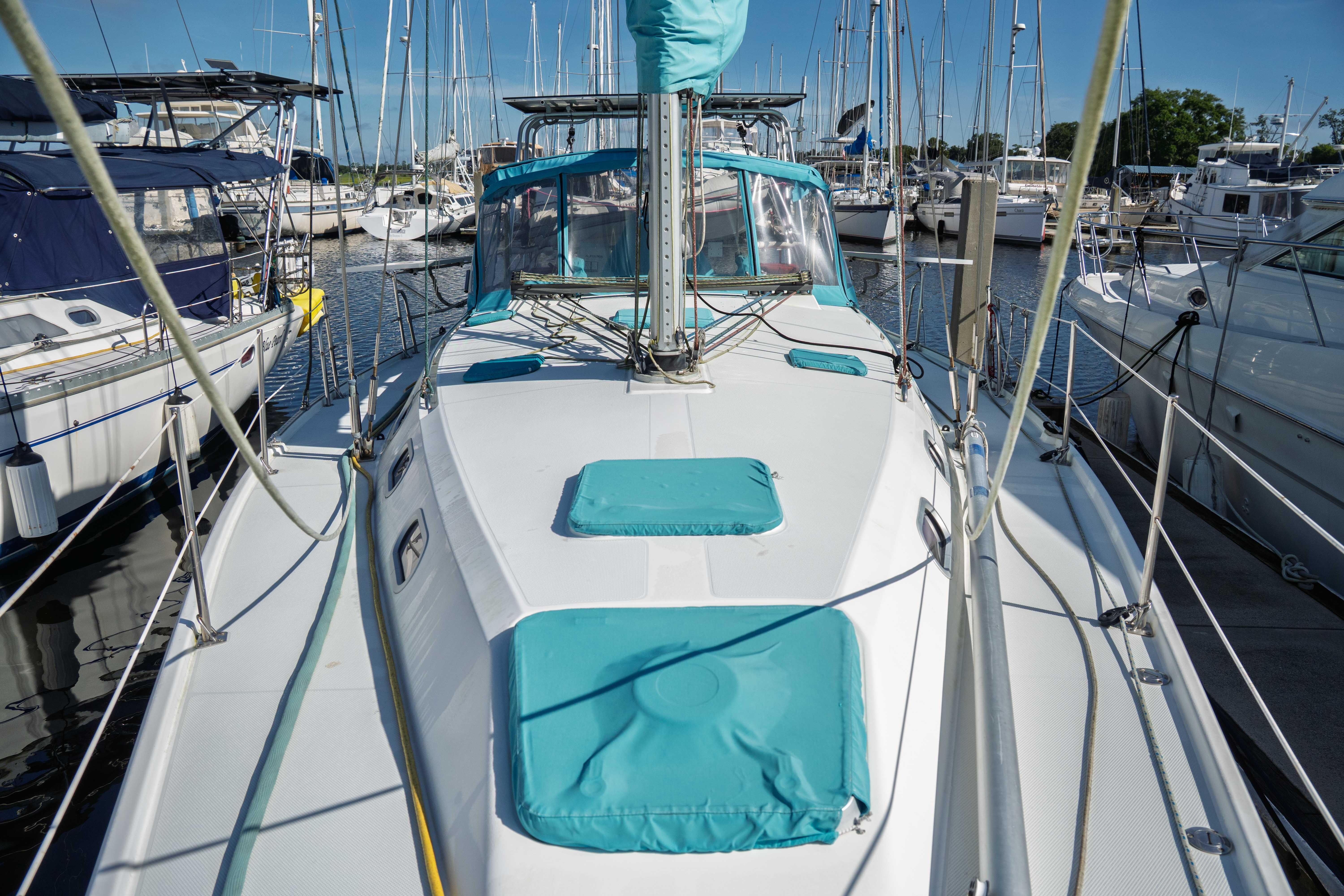 2001 Catalina 42 Mkii Cruisers