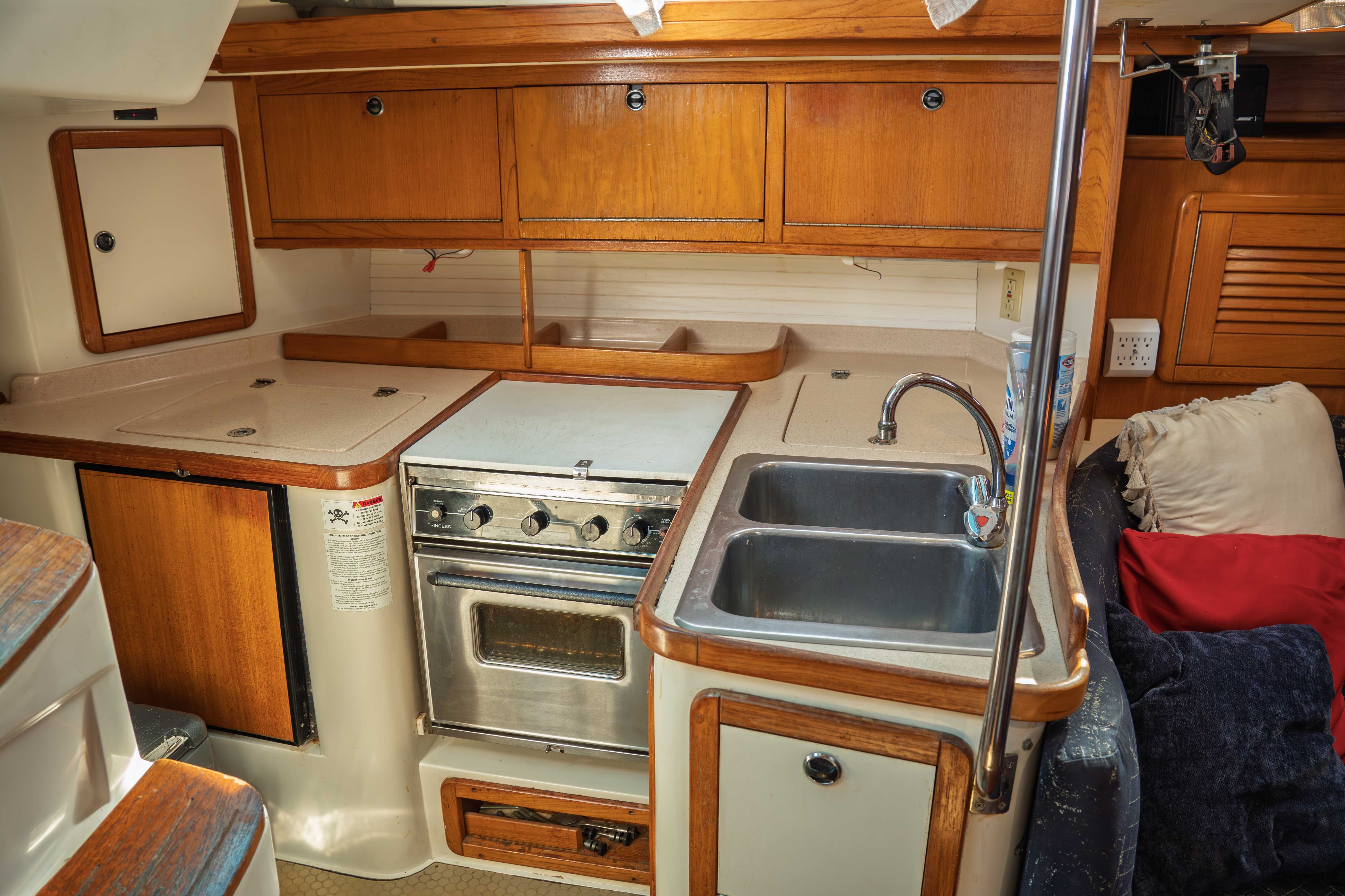 2001 Catalina 42 Mkii Cruisers