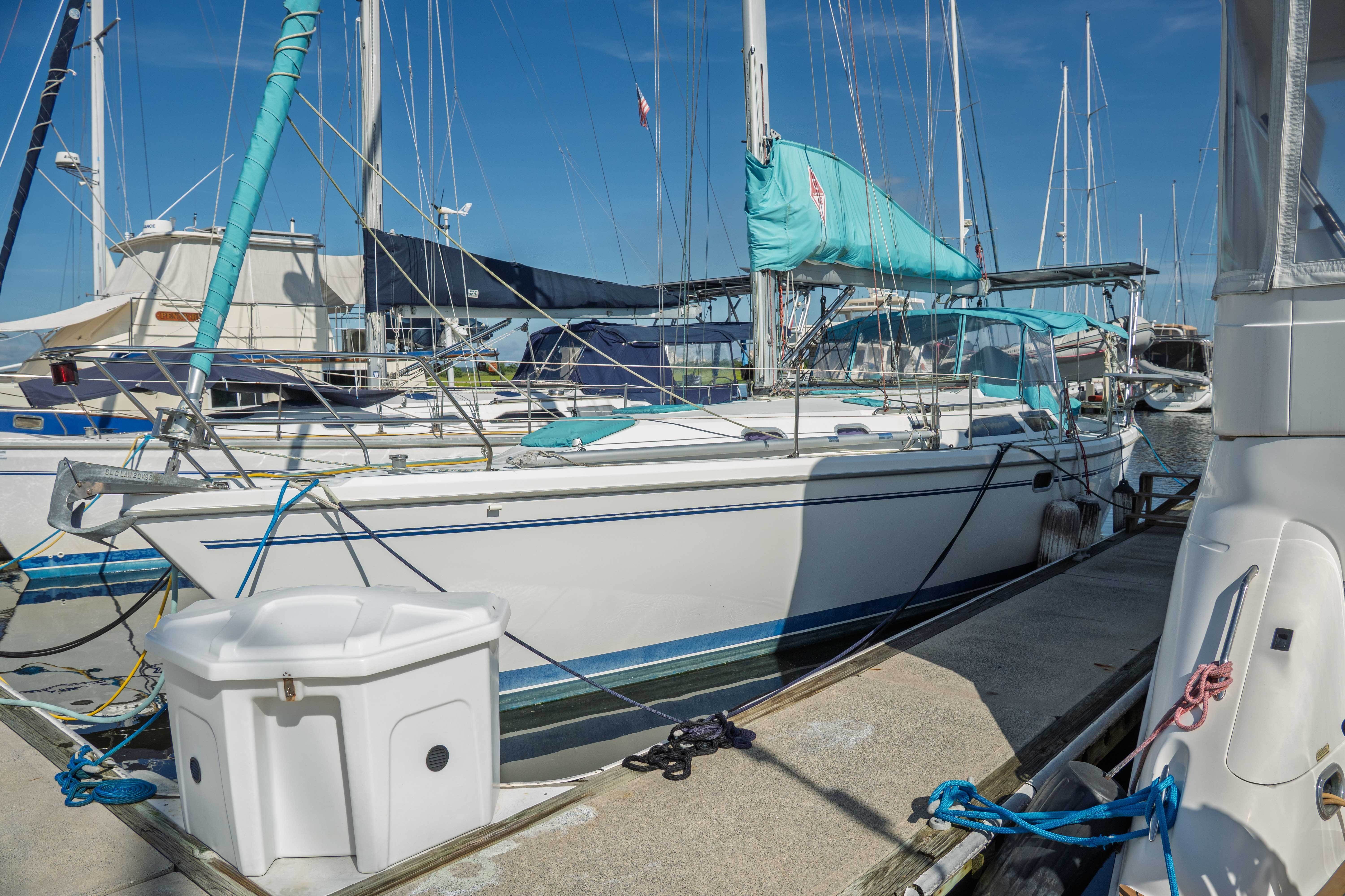 2001 Catalina 42 Mkii Cruisers