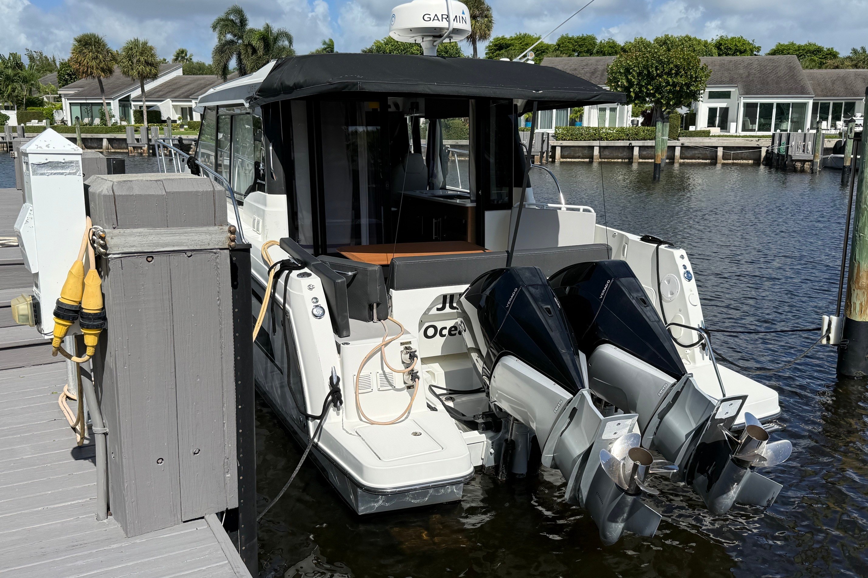 2021 Jeanneau Nc 1095 Cruisers